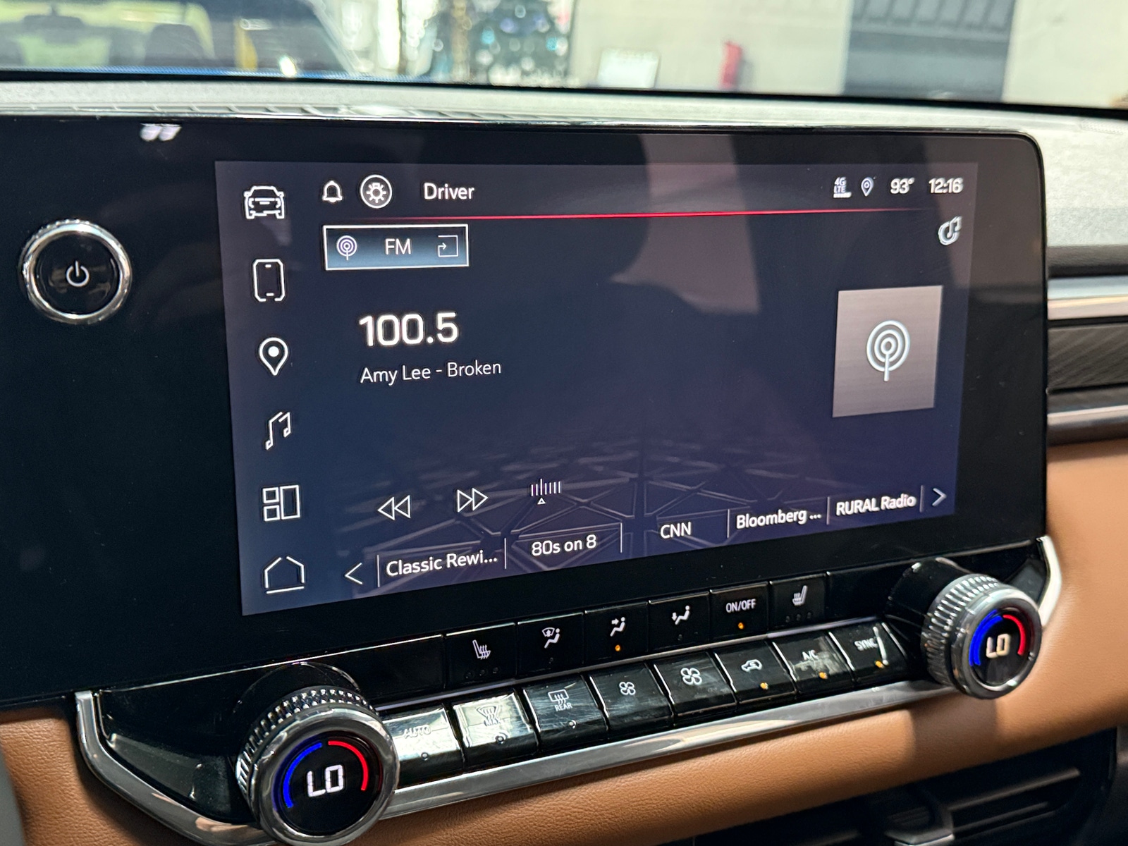 Thumbnail: 2024 GMC Canyon - 3