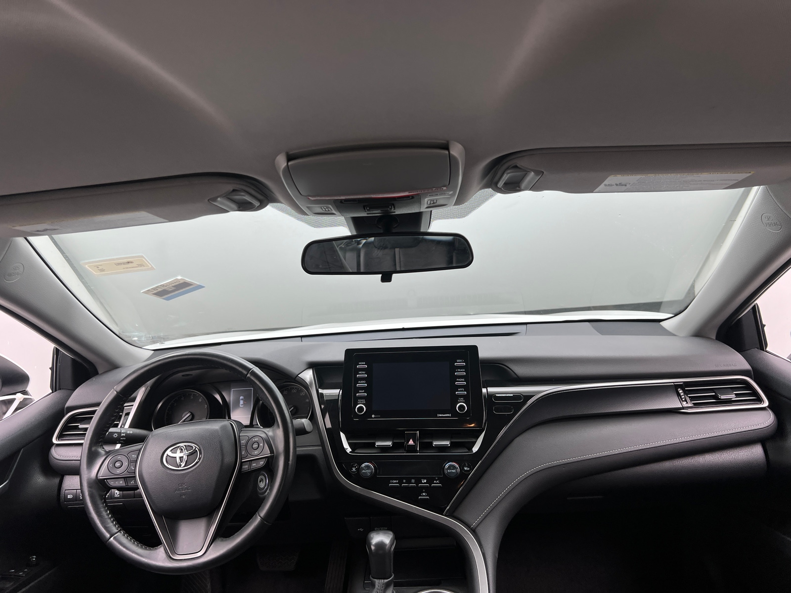 Thumbnail: 2022 Toyota Camry - 3
