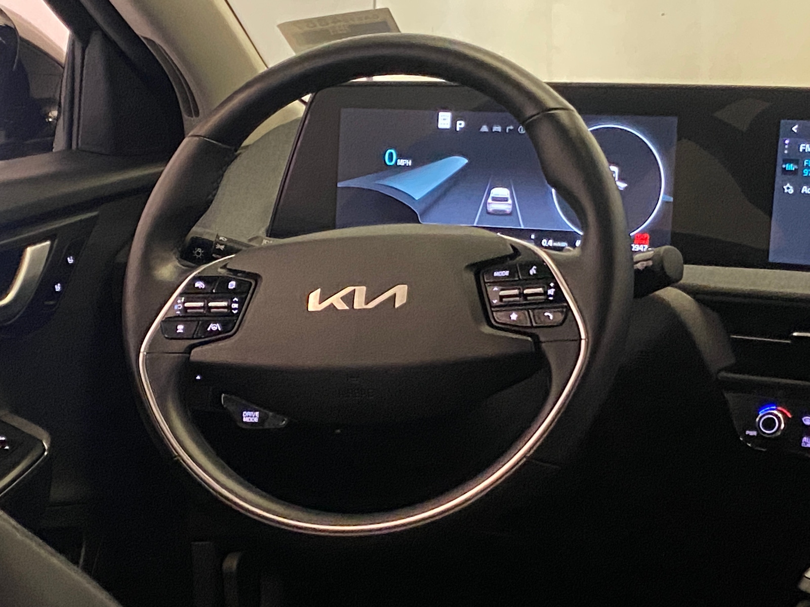 Thumbnail: 2024 Kia EV6 - 4