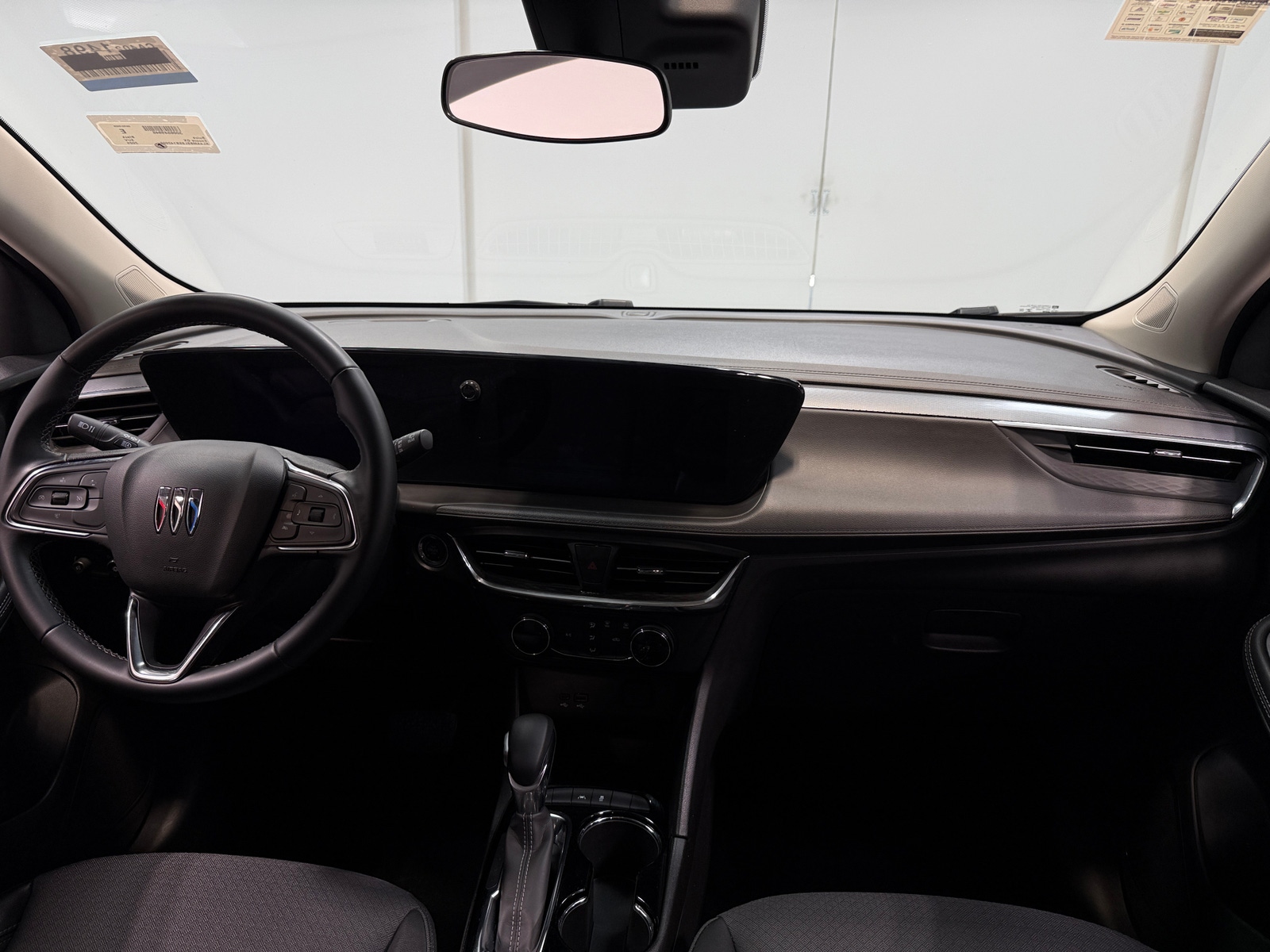 Thumbnail: 2025 Buick Encore GX - 2
