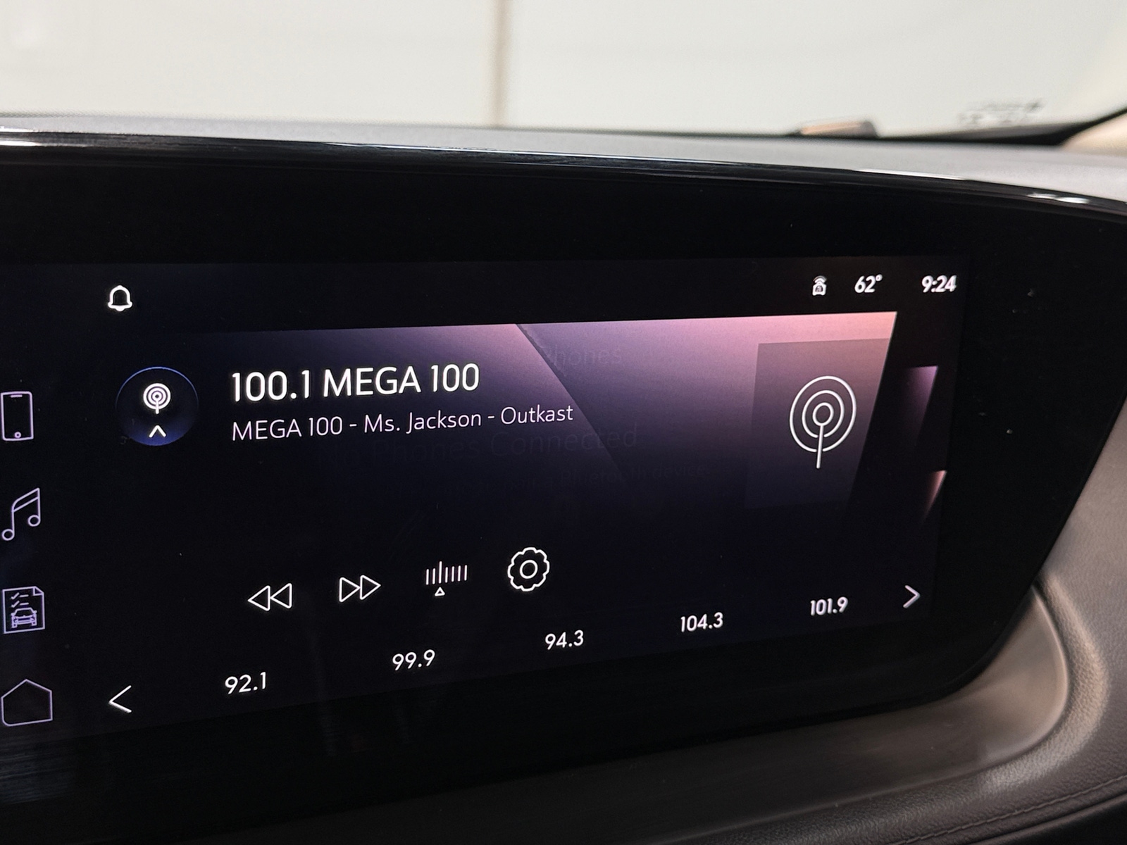Thumbnail: 2025 Buick Encore GX - 3