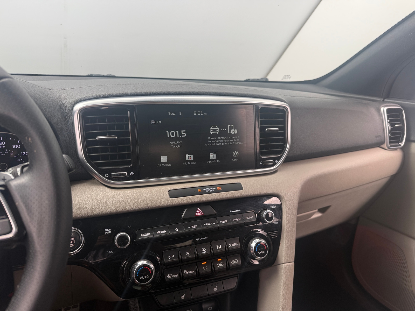 Thumbnail: 2022 Kia Sportage - 3