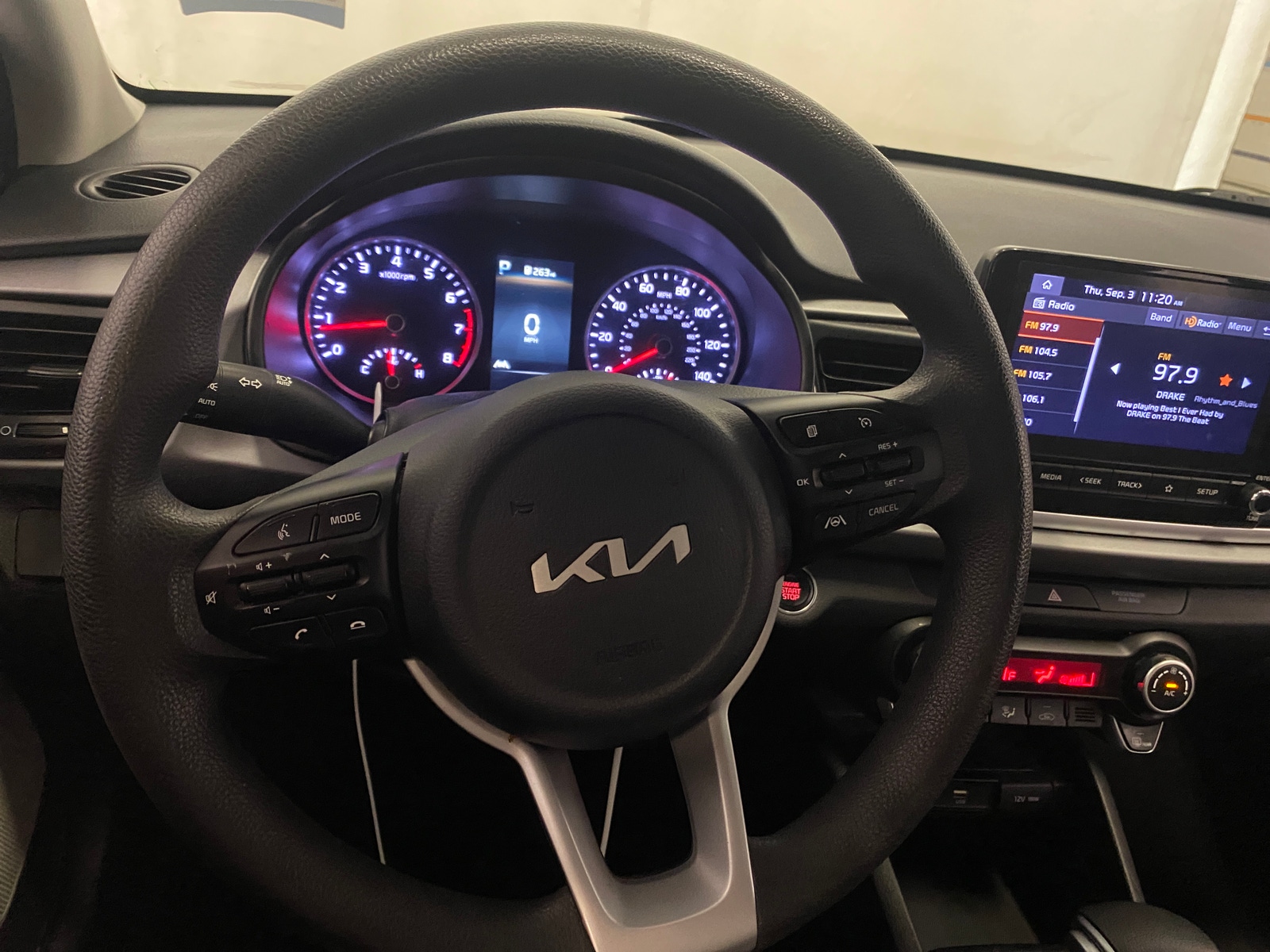 Thumbnail: 2023 Kia Rio - 5