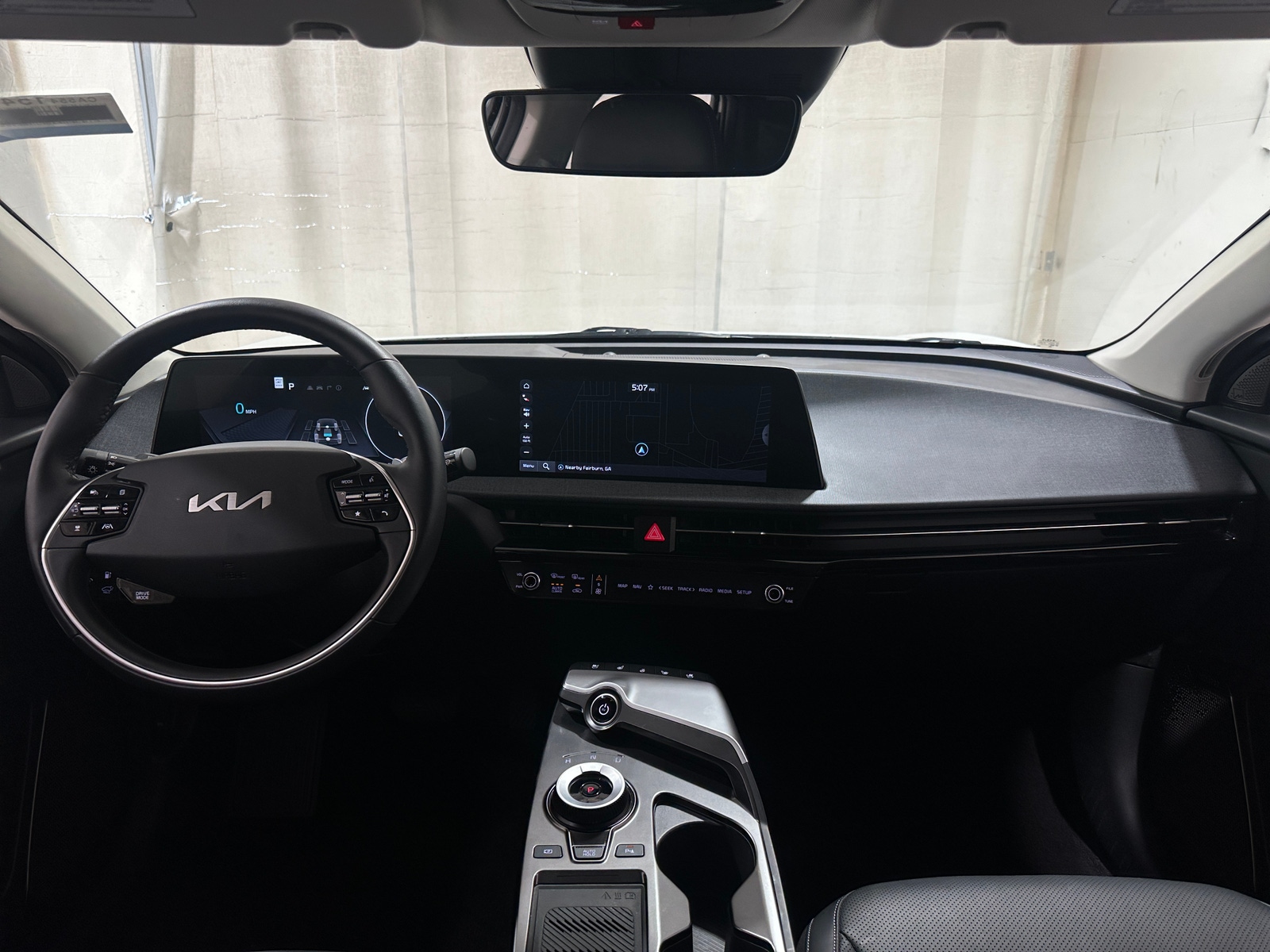 Thumbnail: 2022 Kia EV6 - 2