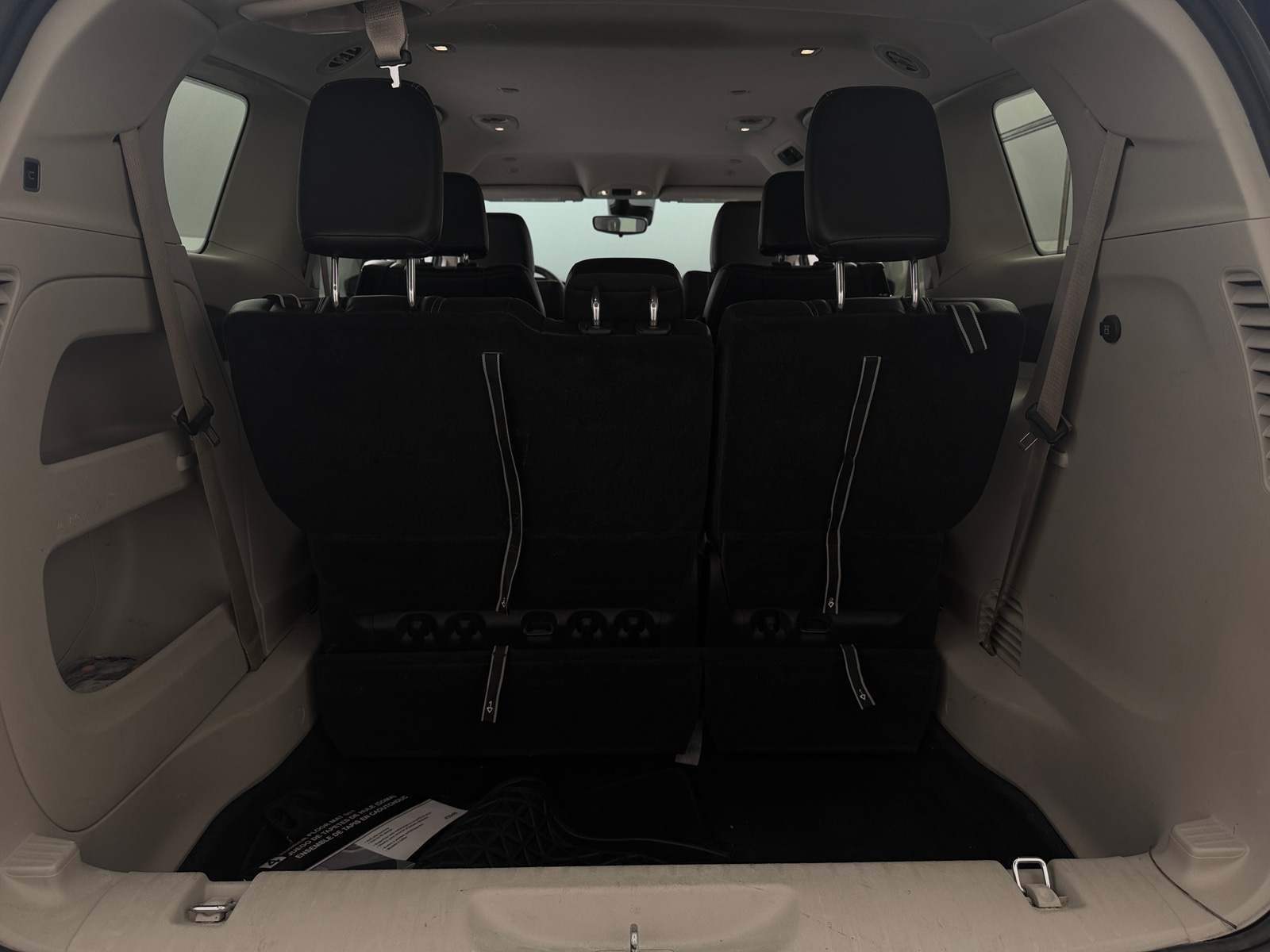 Thumbnail: 2024 Chrysler Pacifica - 6