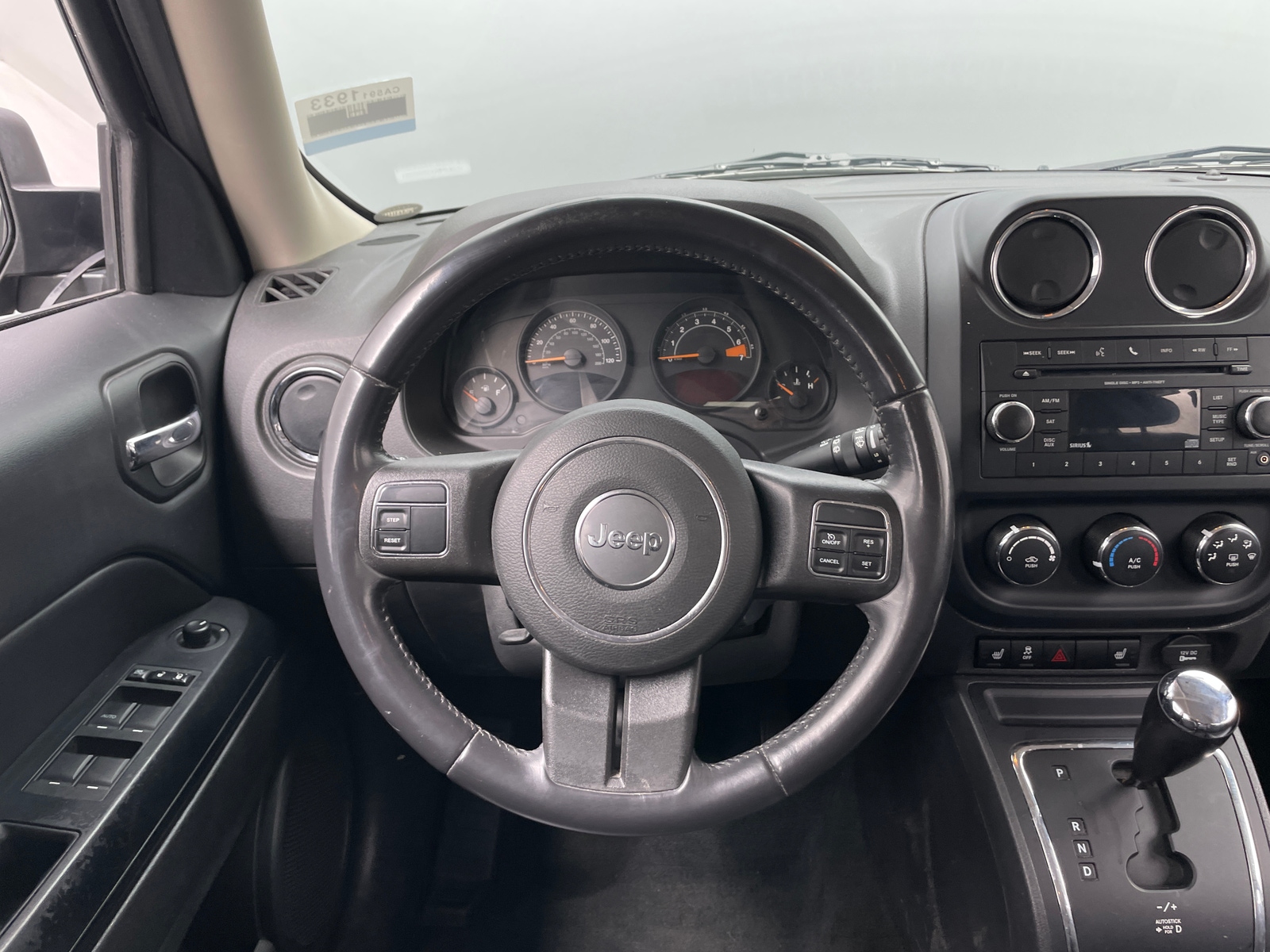 Thumbnail: 2016 Jeep Patriot - 5