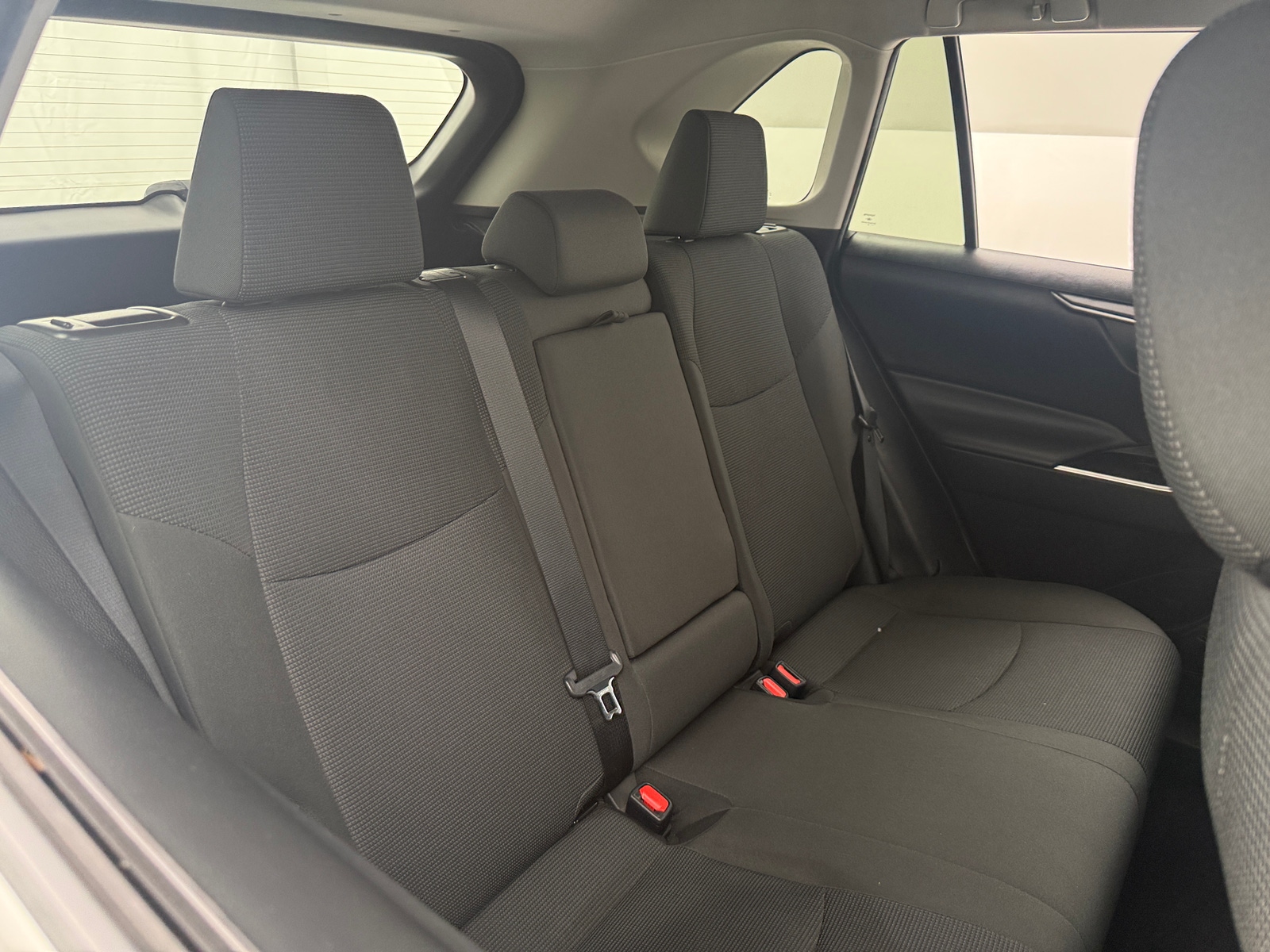 Thumbnail: 2021 Toyota RAV4 - 6