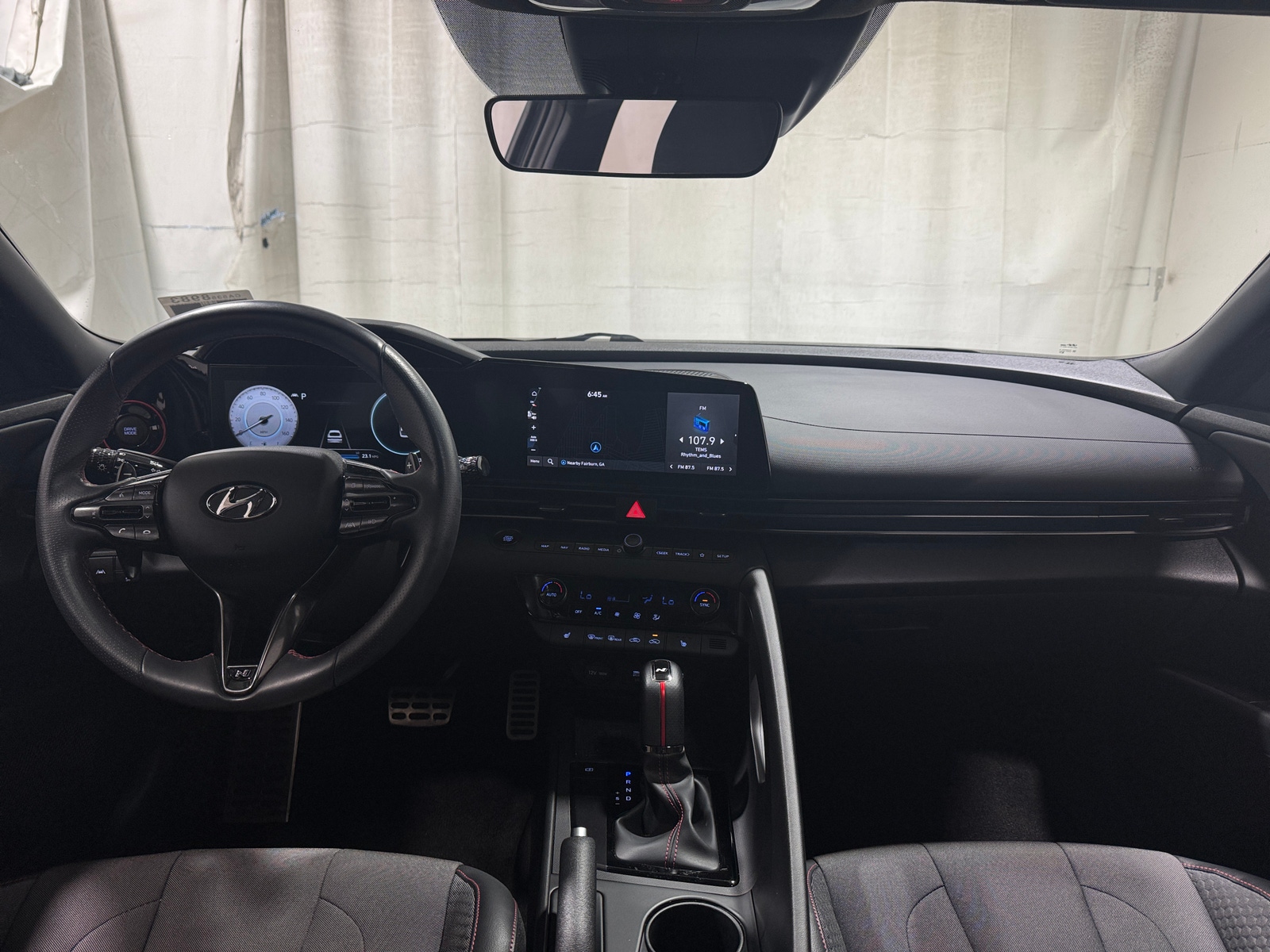 Thumbnail: 2023 Hyundai Elantra - 3