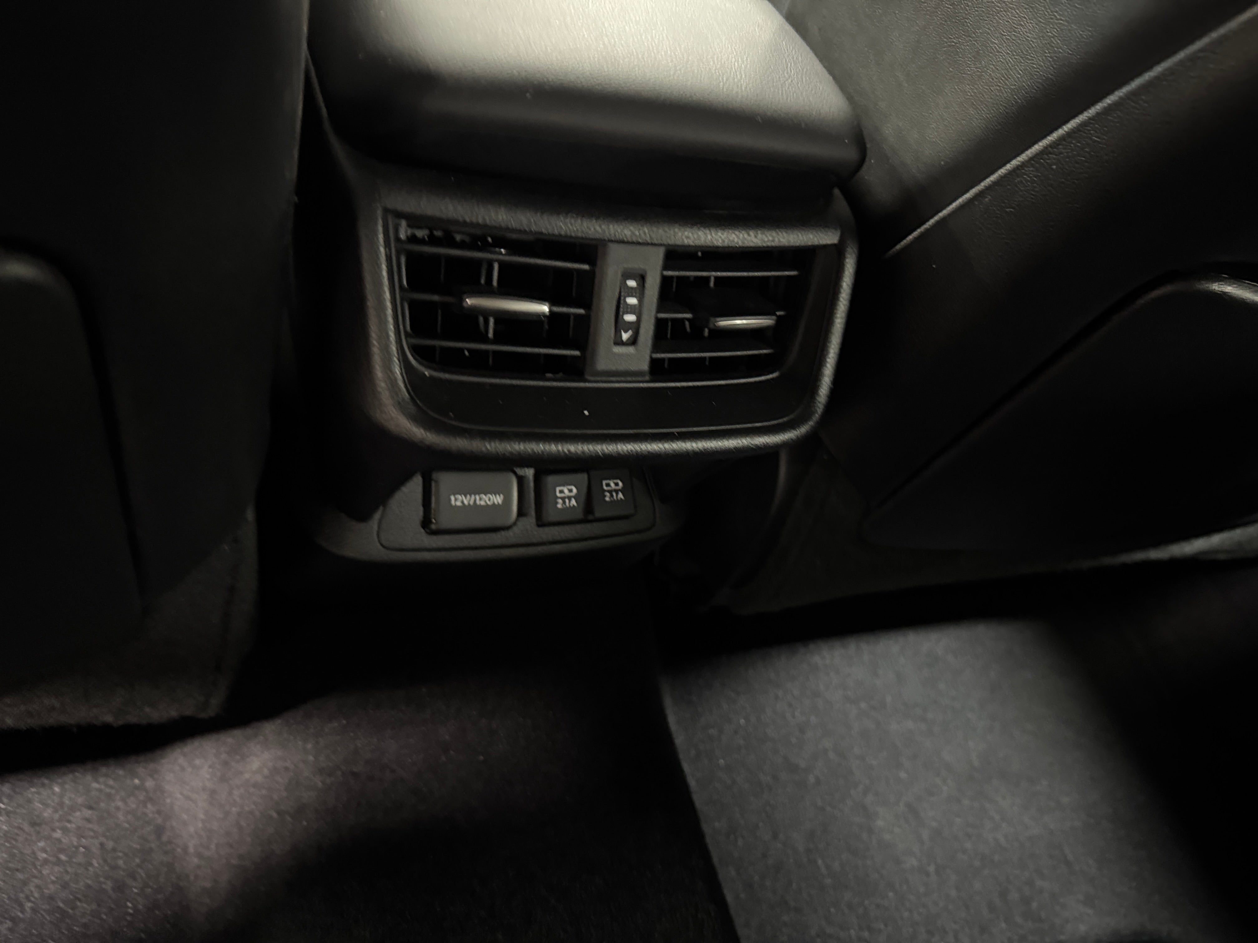 2021 Lexus ES 350 - Photo 2