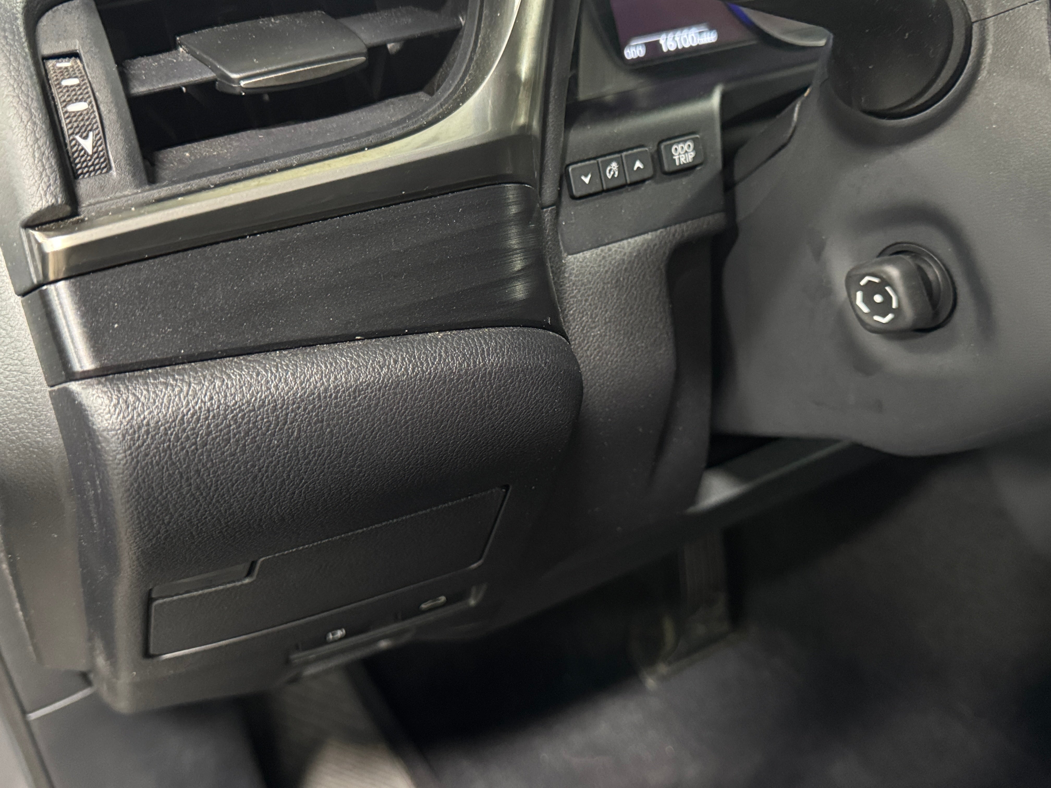 2021 Lexus ES 350 - Photo 11