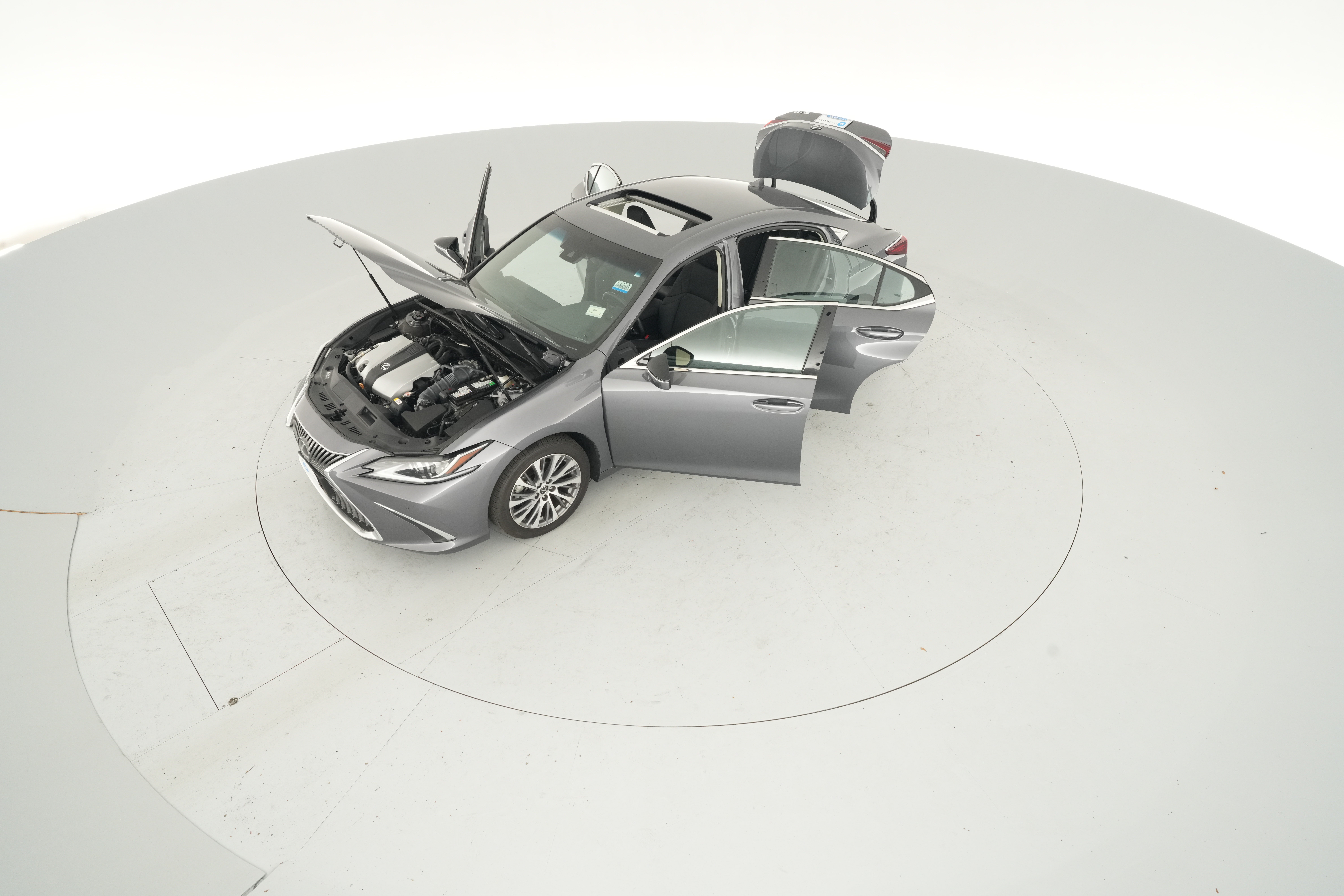 2021 Lexus ES 350 - Photo 44