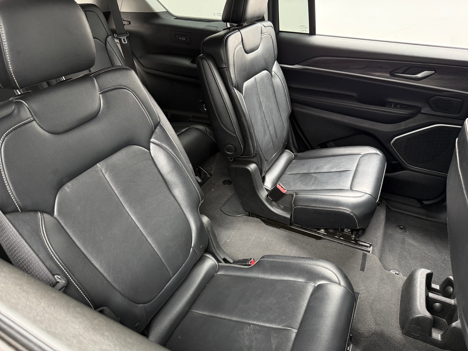 Thumbnail: 2021 Jeep Grand Cherokee L - 5