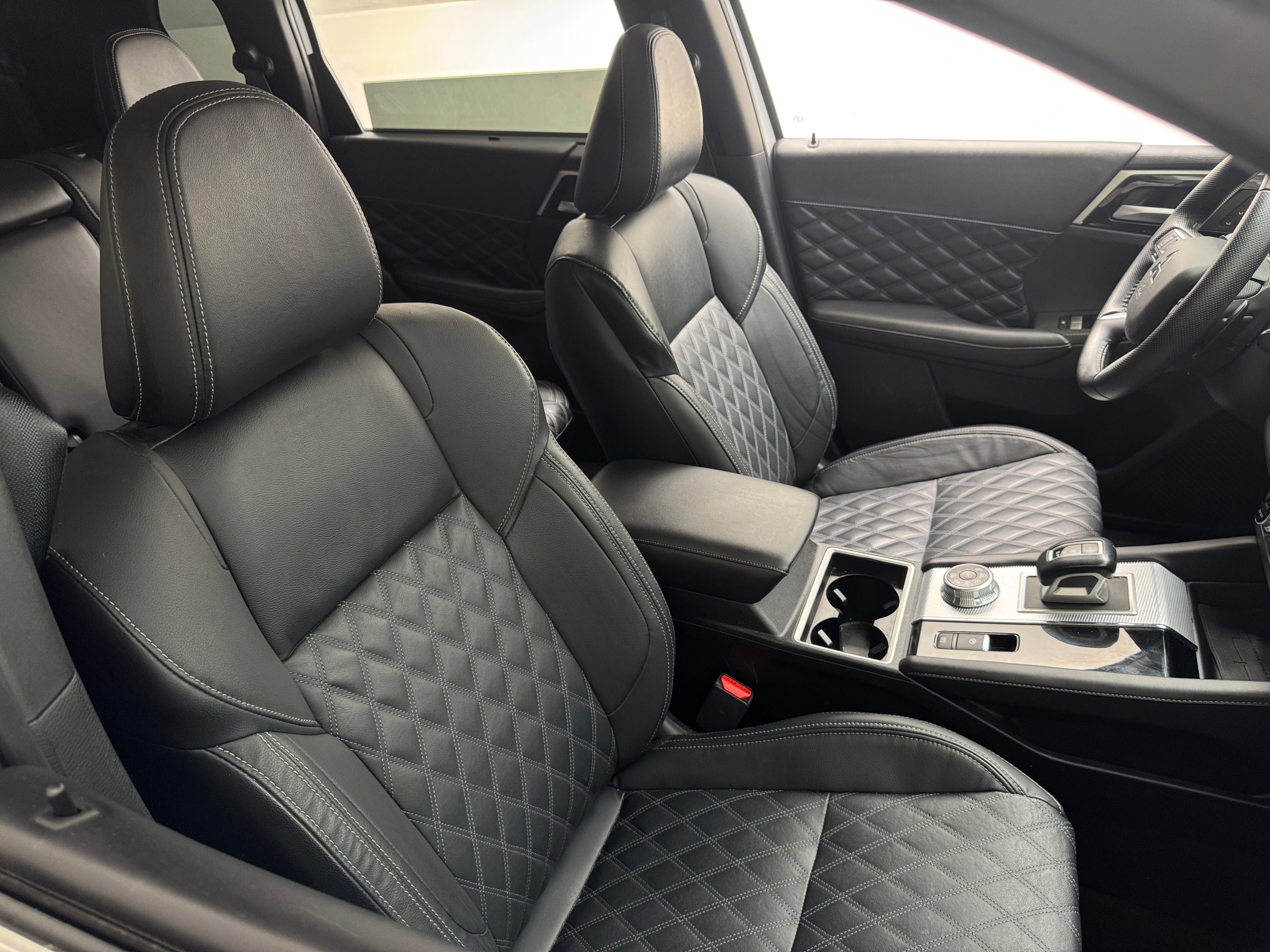 2024 Mitsubishi Outlander