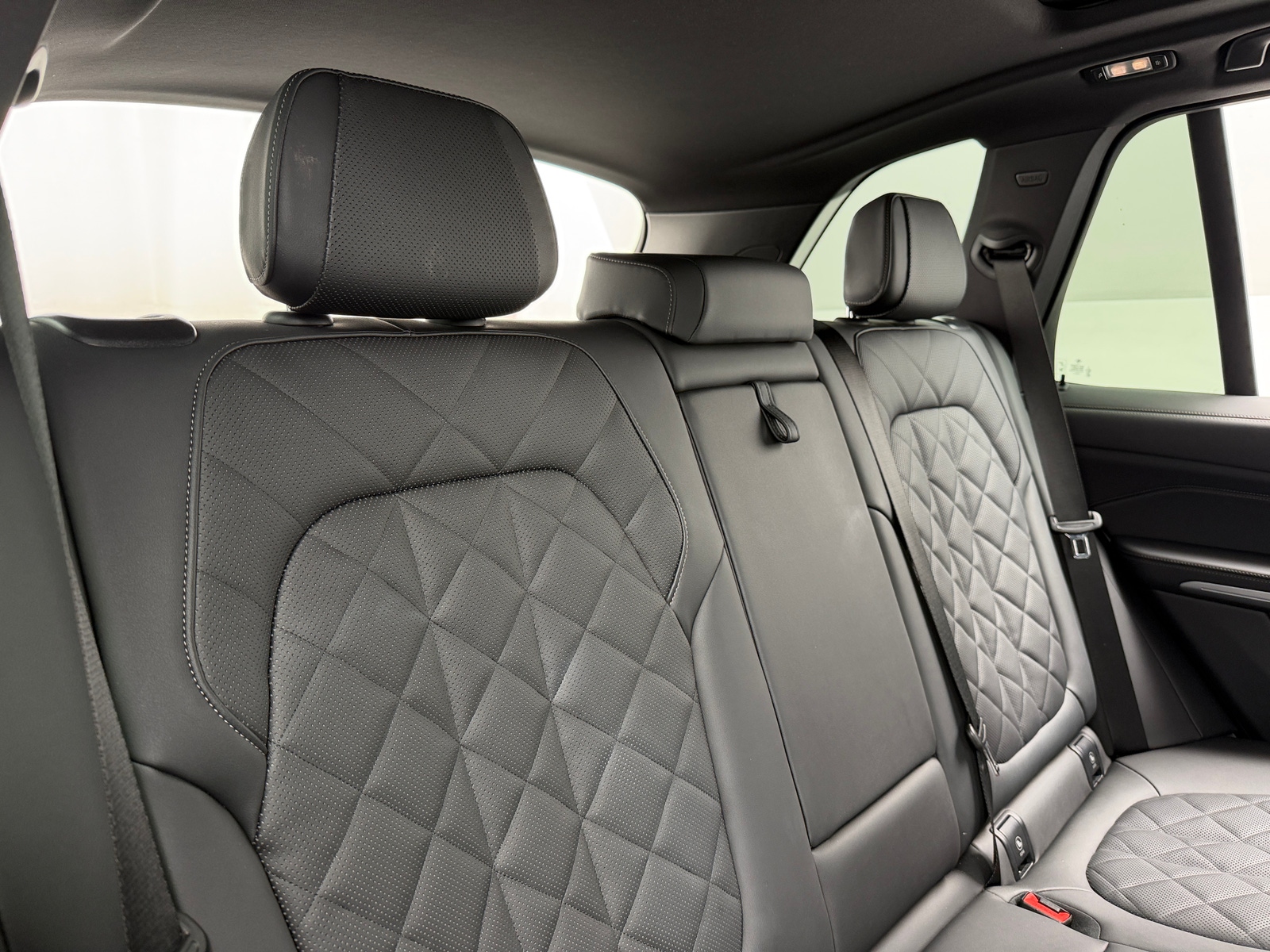 Thumbnail: 2026 BMW X5 - 5