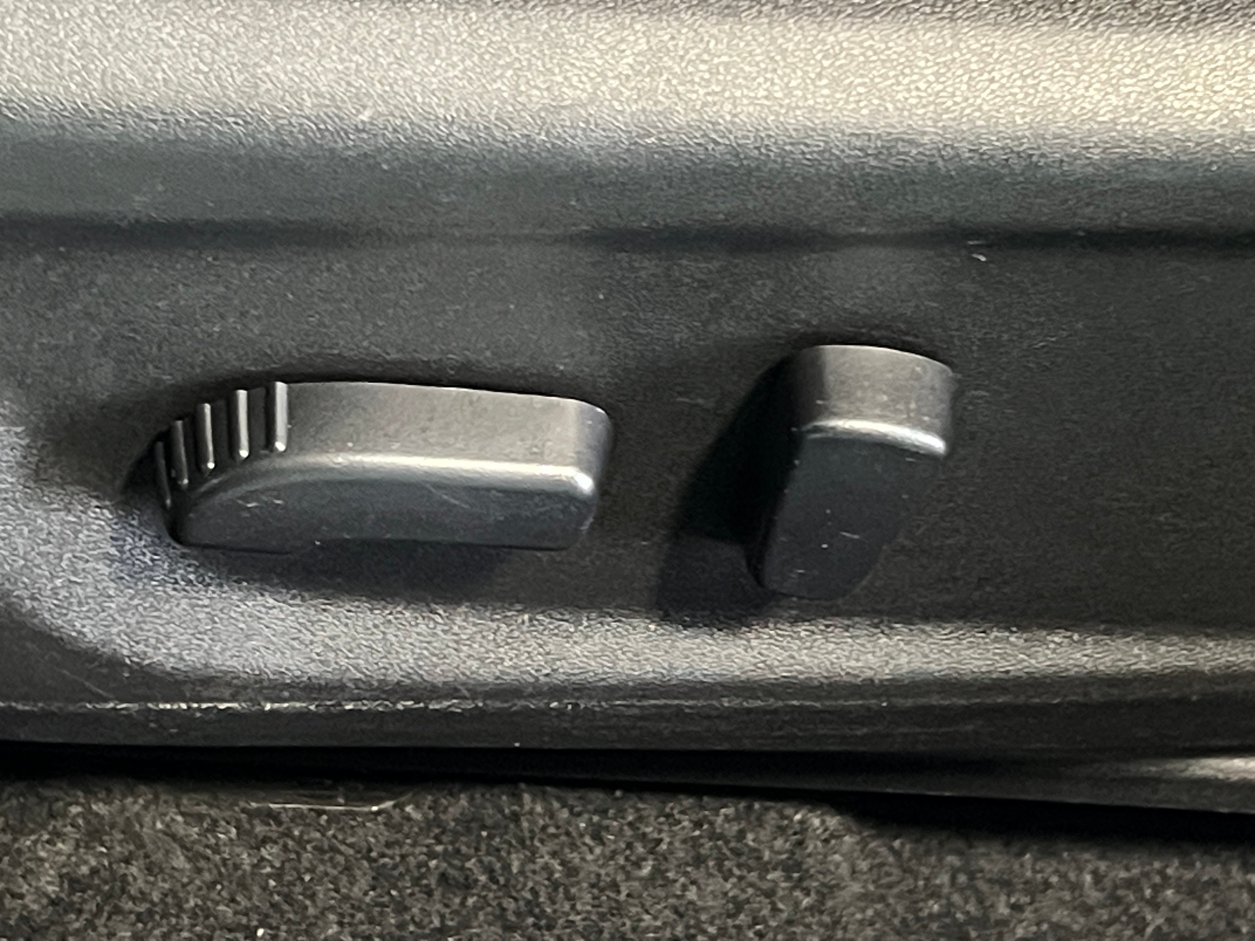 2025 Nissan Altima SV - Photo 8