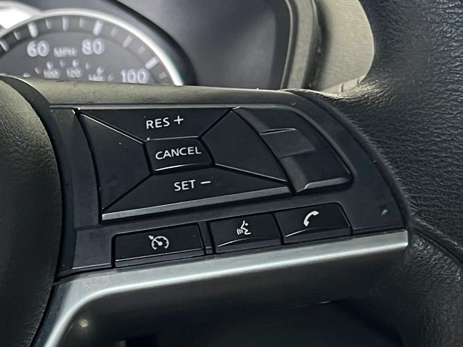2025 Nissan Altima SV - Photo 17
