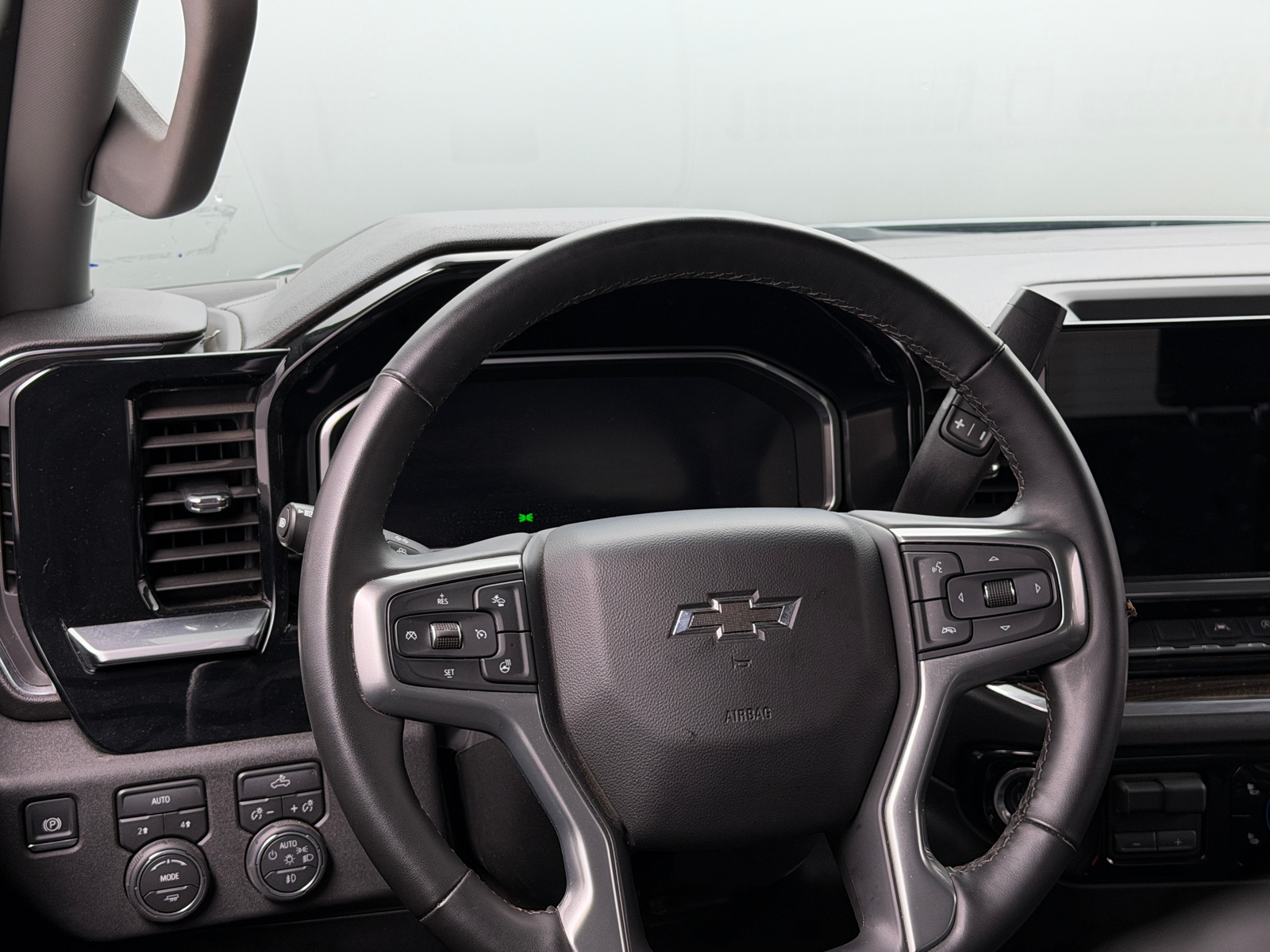 Thumbnail: 2026 Chevrolet Silverado 1500 - 5