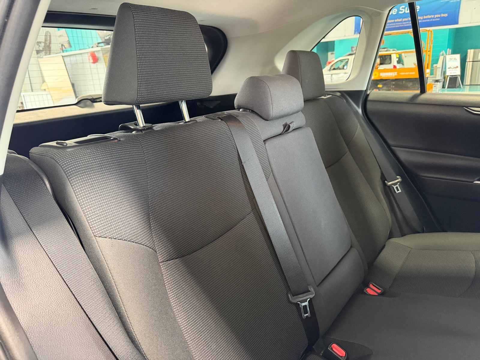 Thumbnail: 2019 Toyota RAV4 - 6