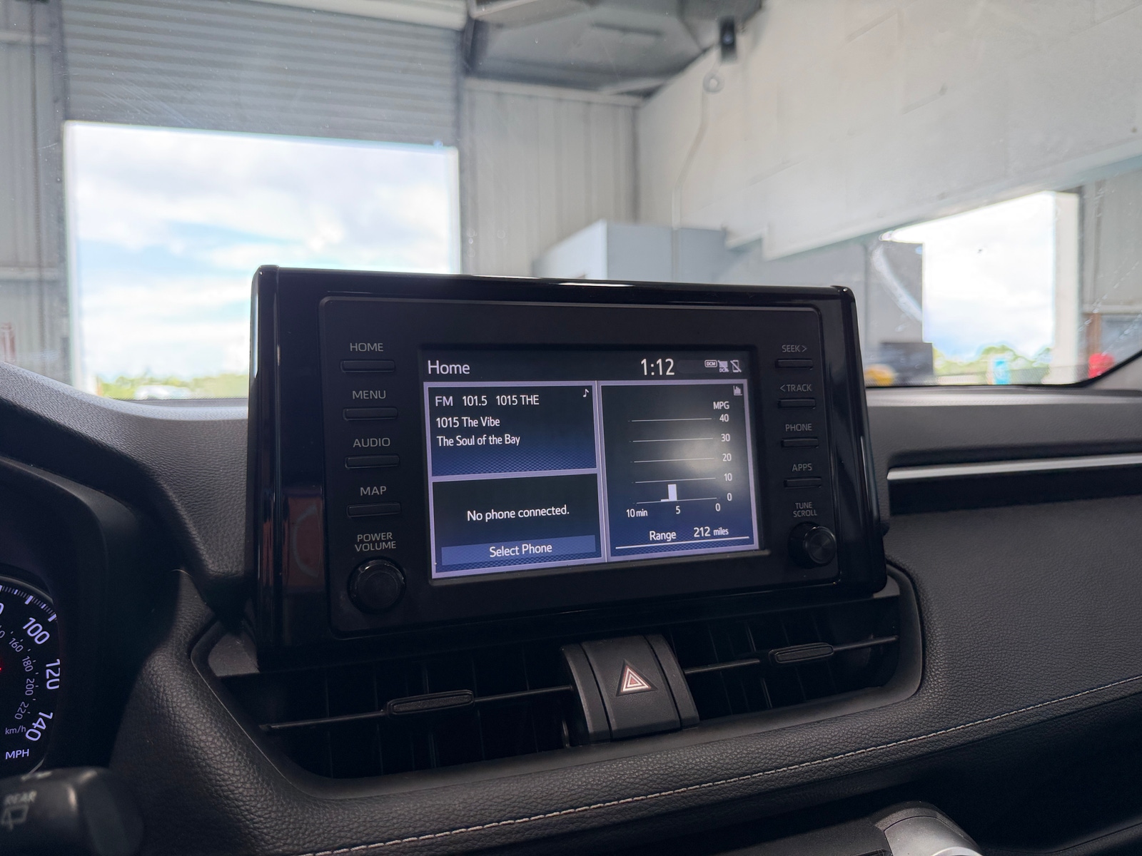 Thumbnail: 2019 Toyota RAV4 - 4