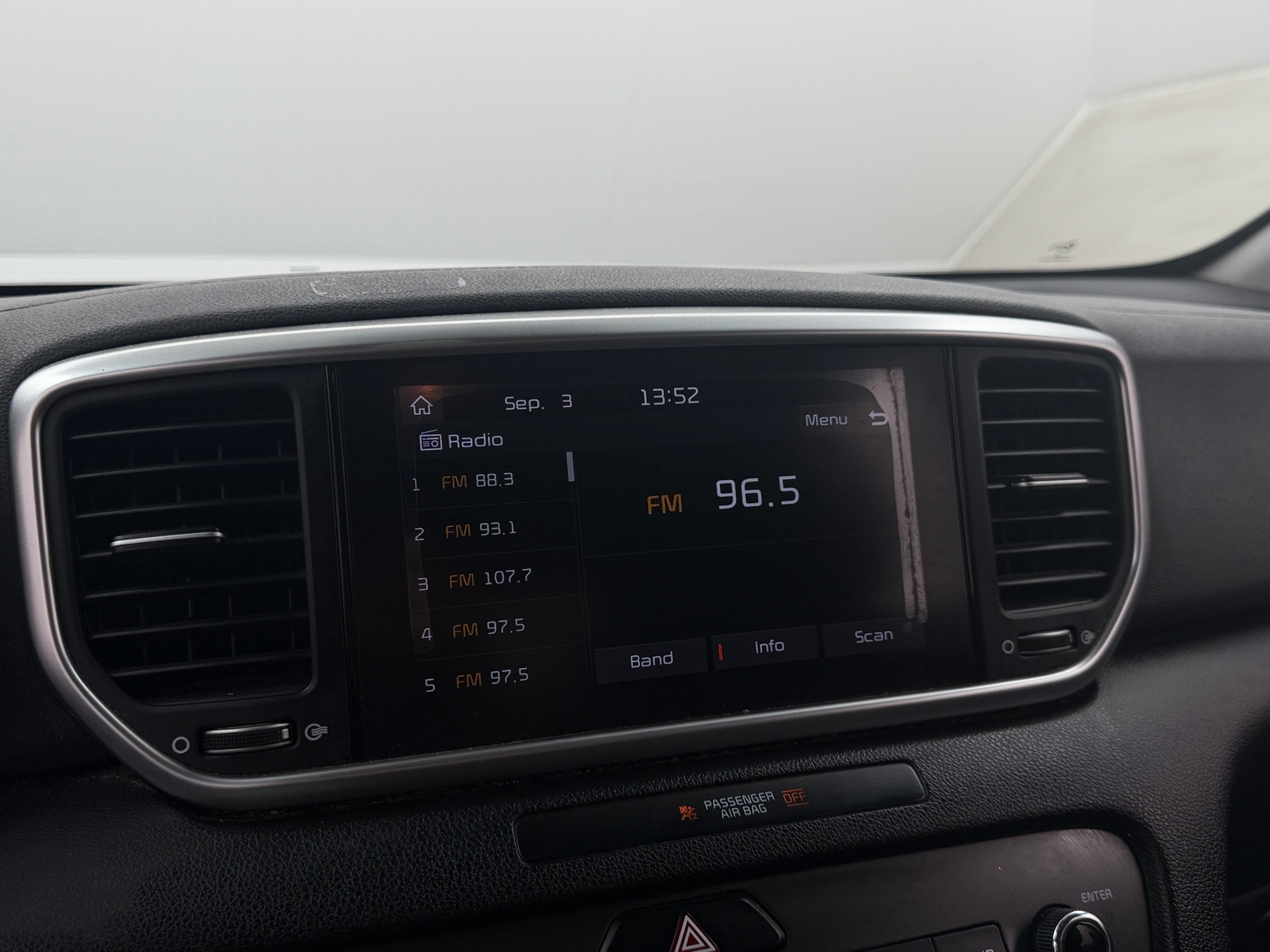 Thumbnail: 2020 Kia Sportage - 4