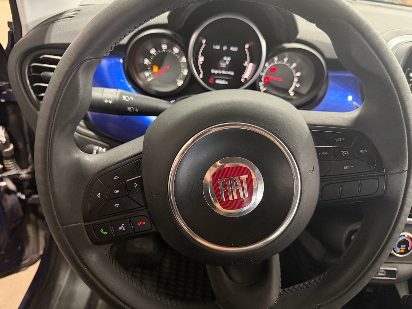 Thumbnail: 2016 Fiat 500X - 5