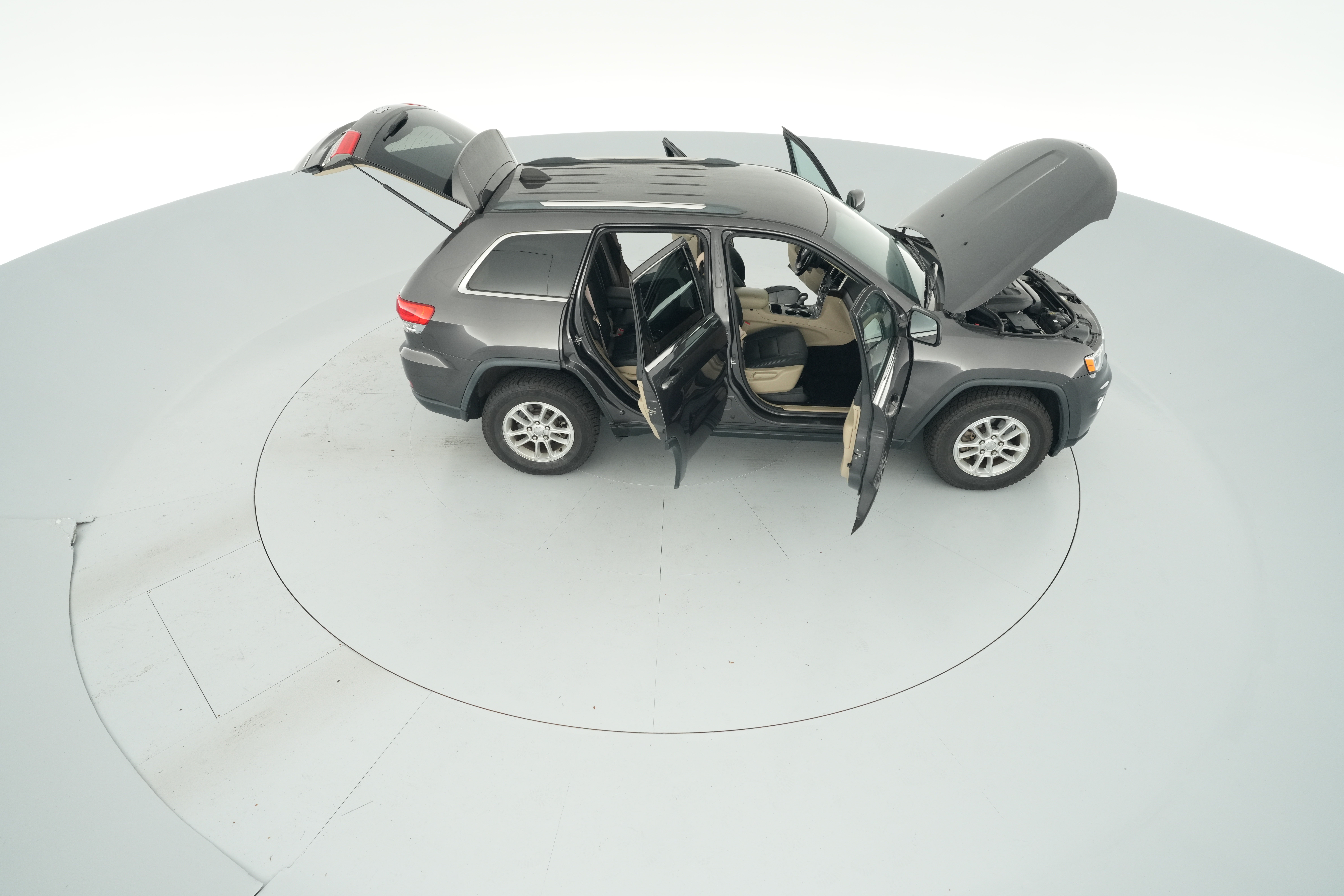 2018 Jeep Grand Cherokee Laredo E - Photo 50