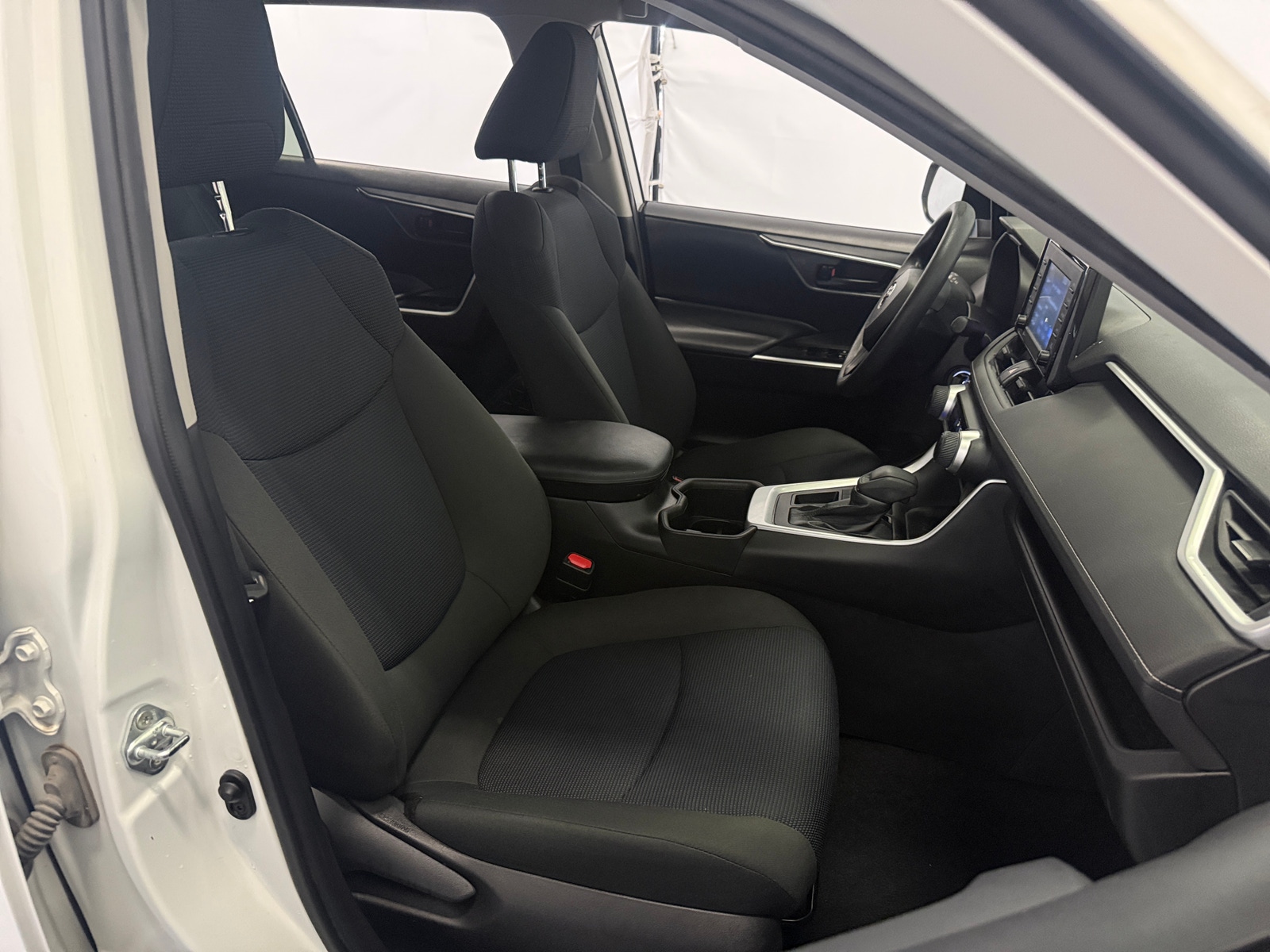 Thumbnail: 2022 Toyota RAV4 - 2