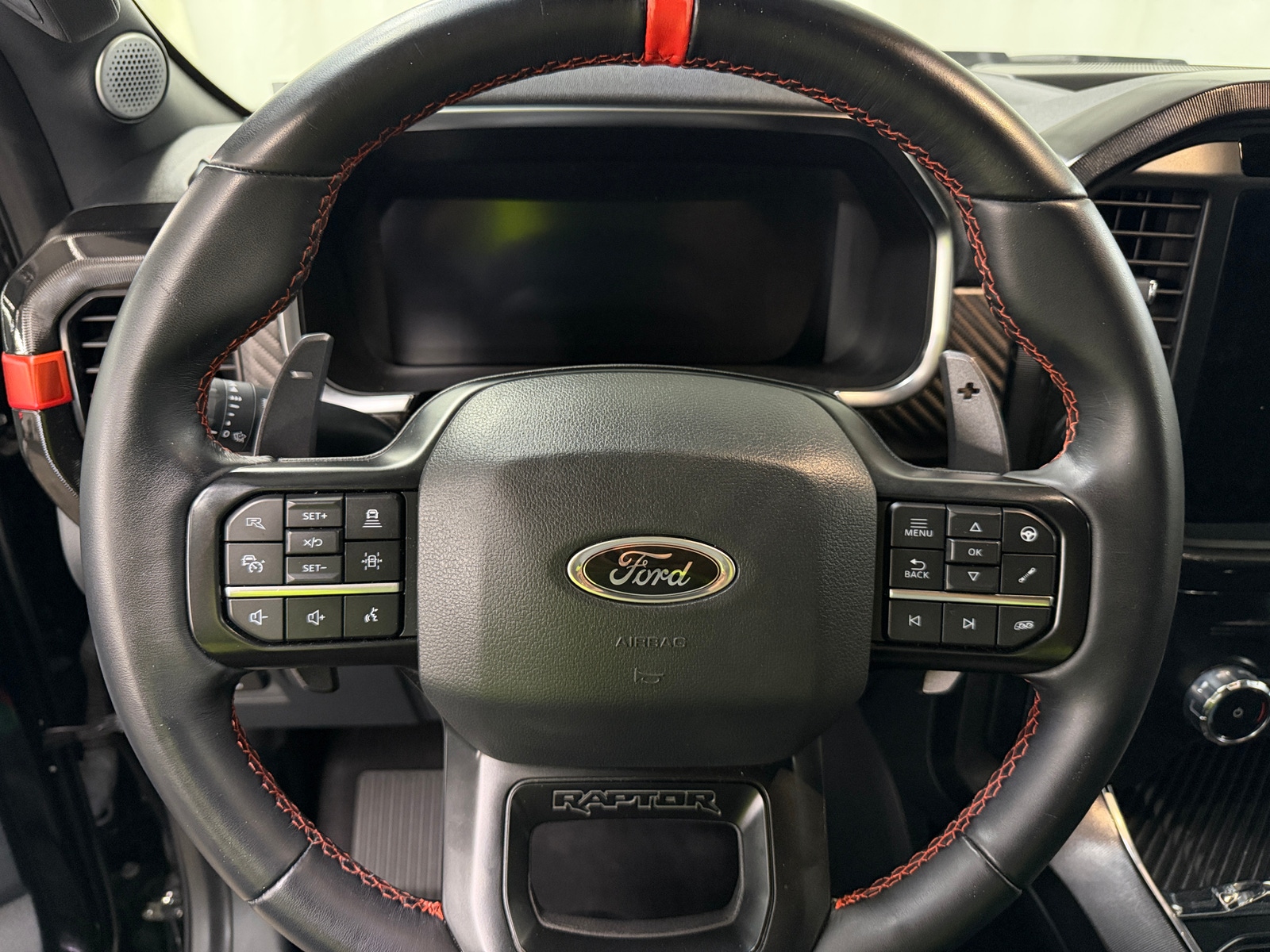Thumbnail: 2023 Ford Econoline - 4