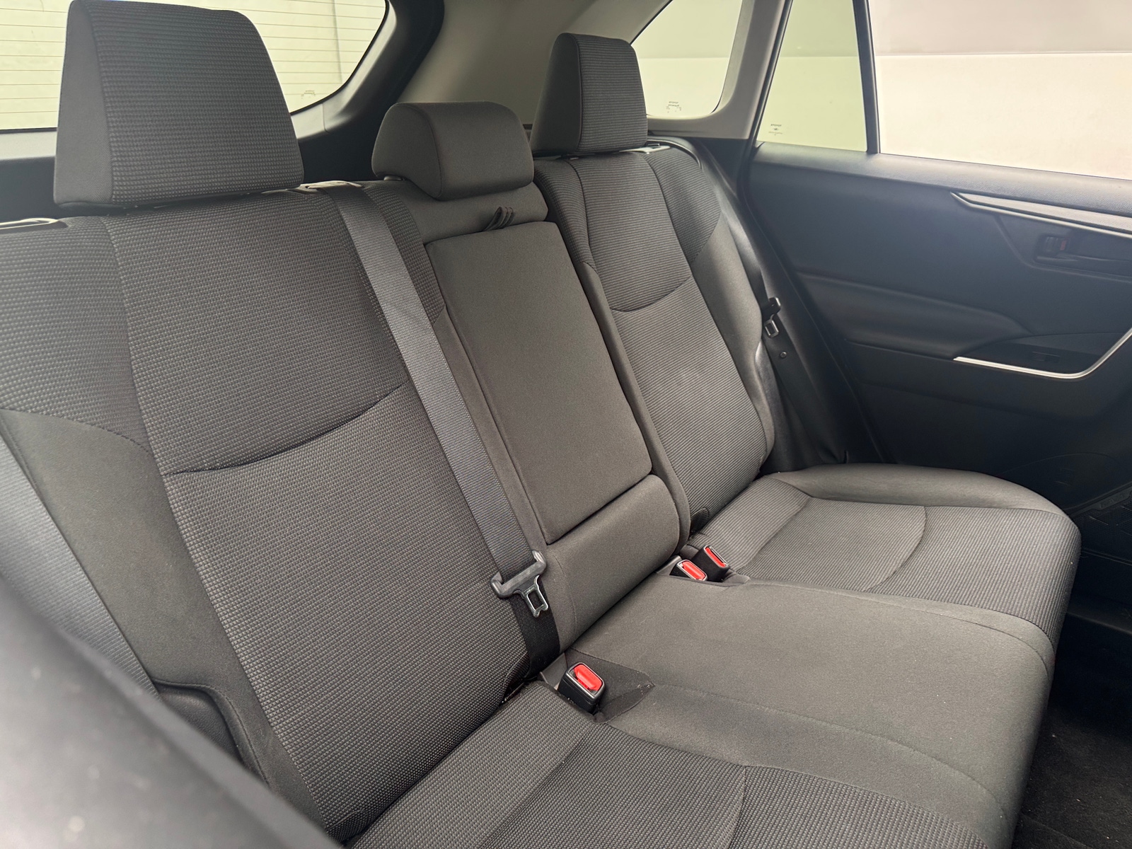 Thumbnail: 2019 Toyota RAV4 - 6