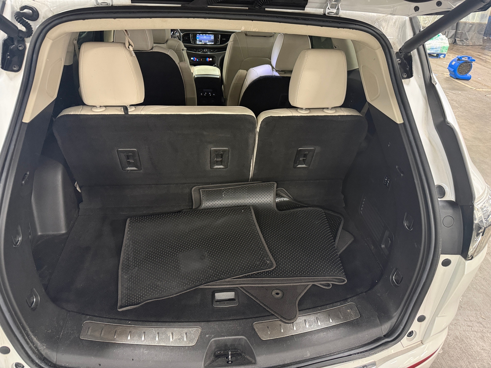 Thumbnail: 2023 Buick Enclave - 6