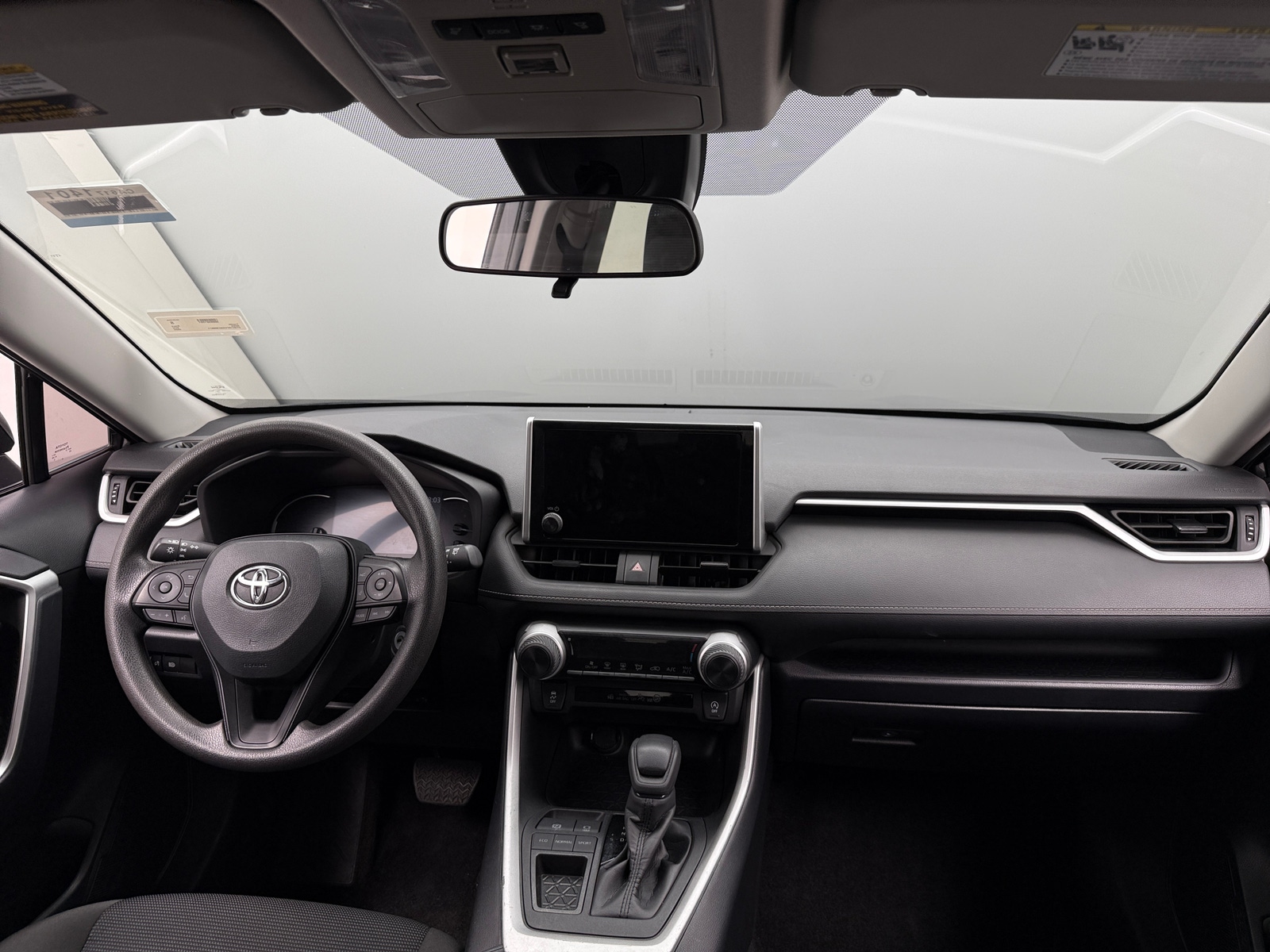 Thumbnail: 2025 Toyota RAV4 - 3