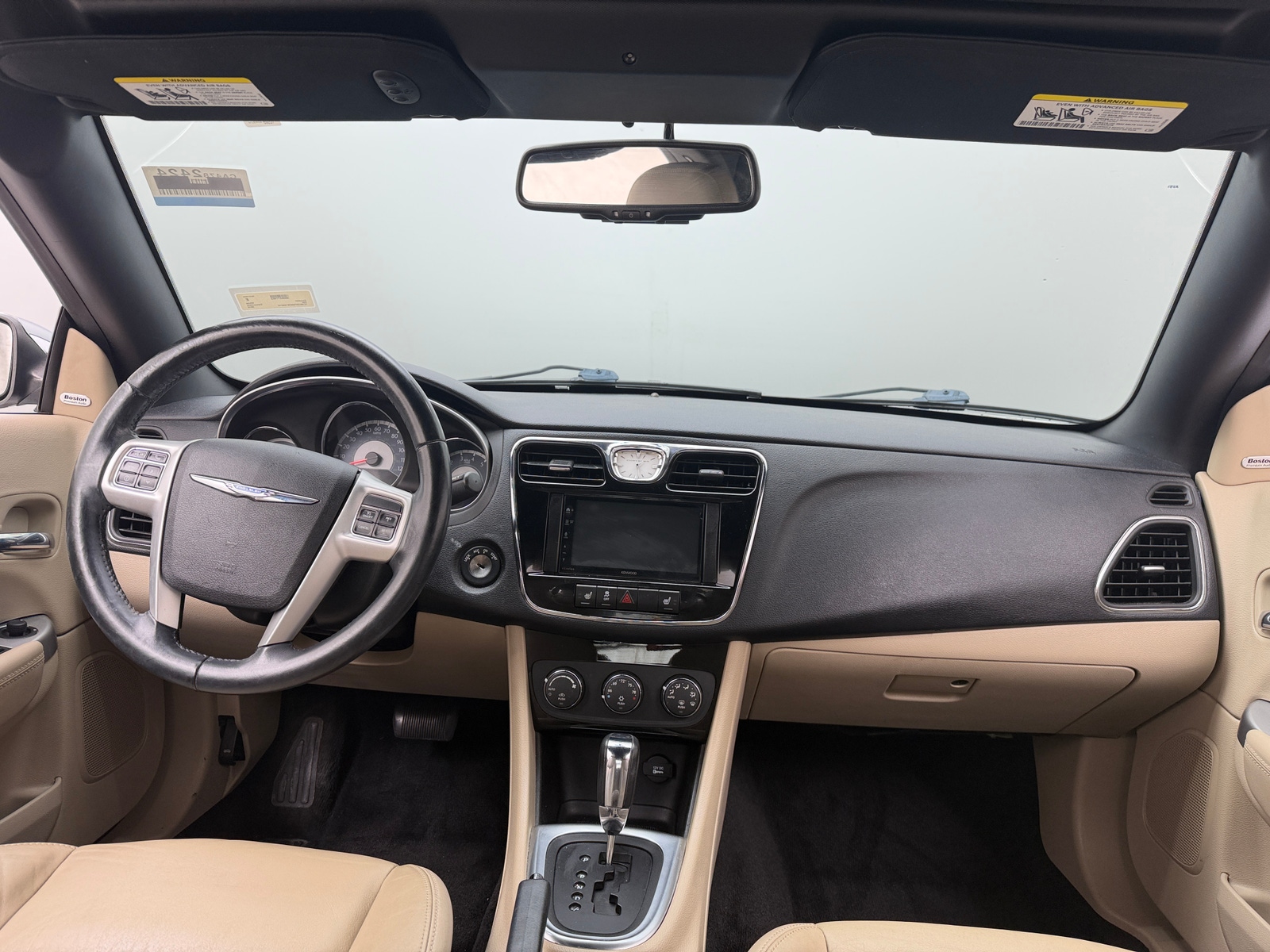 Thumbnail: 2012 Chrysler 200 - 2