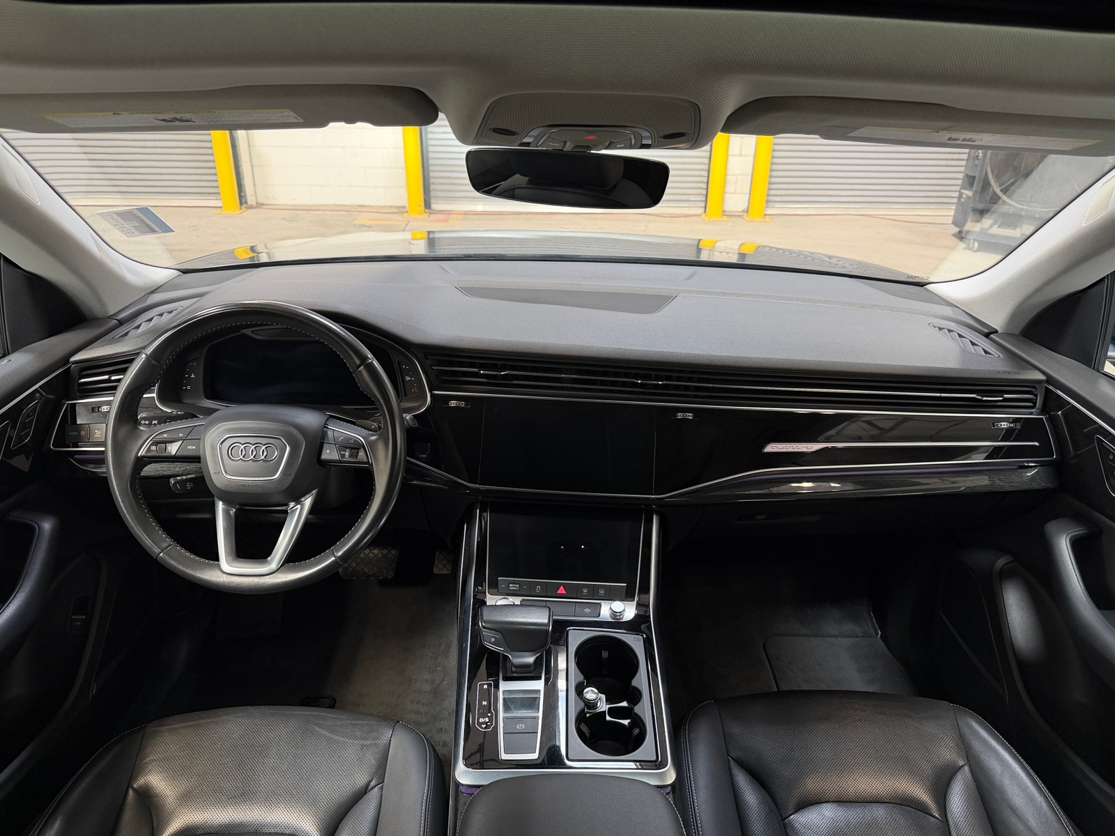 Thumbnail: 2019 Audi Q8 - 3