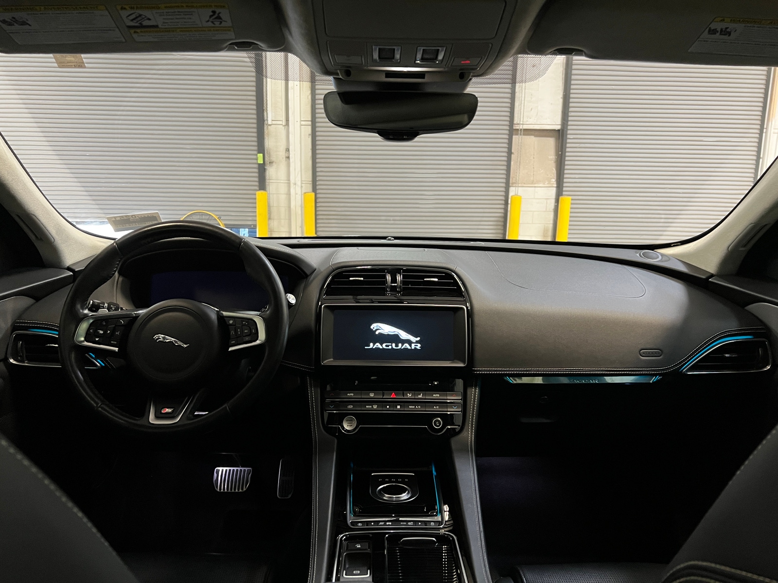 Thumbnail: 2019 Jaguar F-Pace - 3