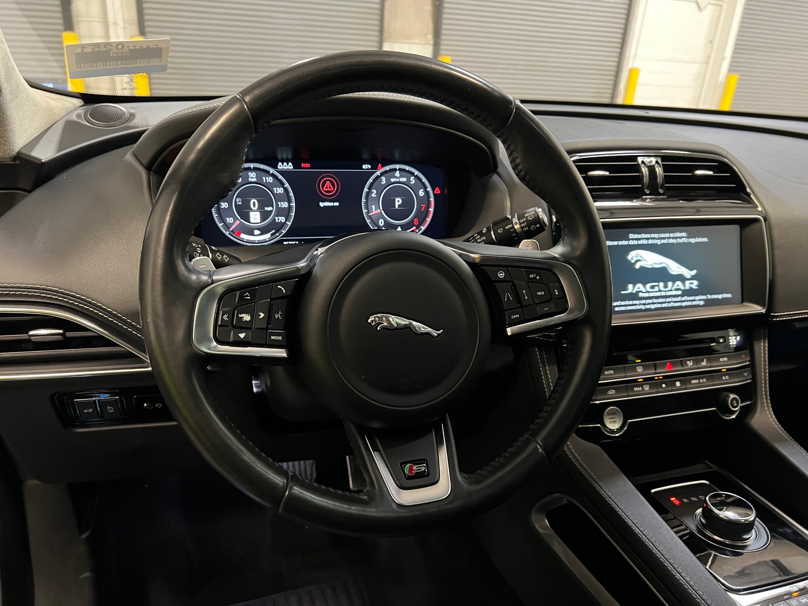 Thumbnail: 2019 Jaguar F-Pace - 5