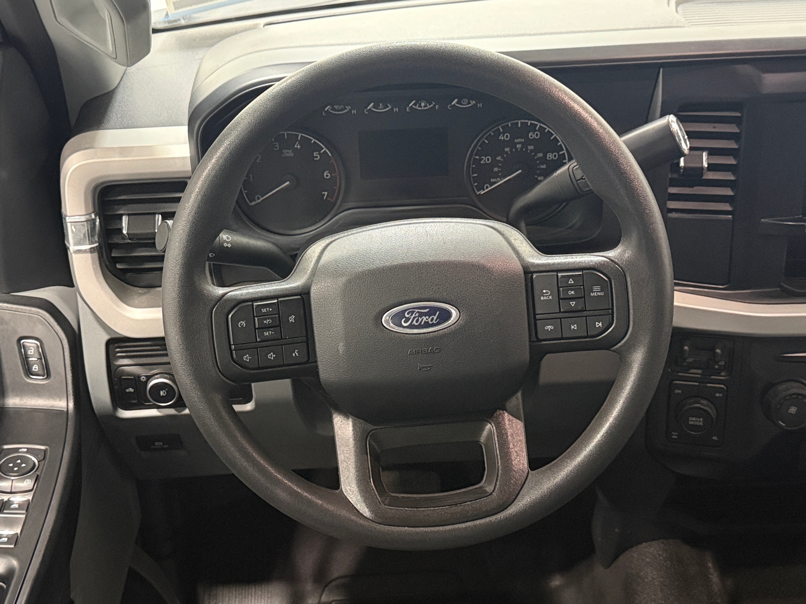 Thumbnail: 2025 Ford Econoline - 5
