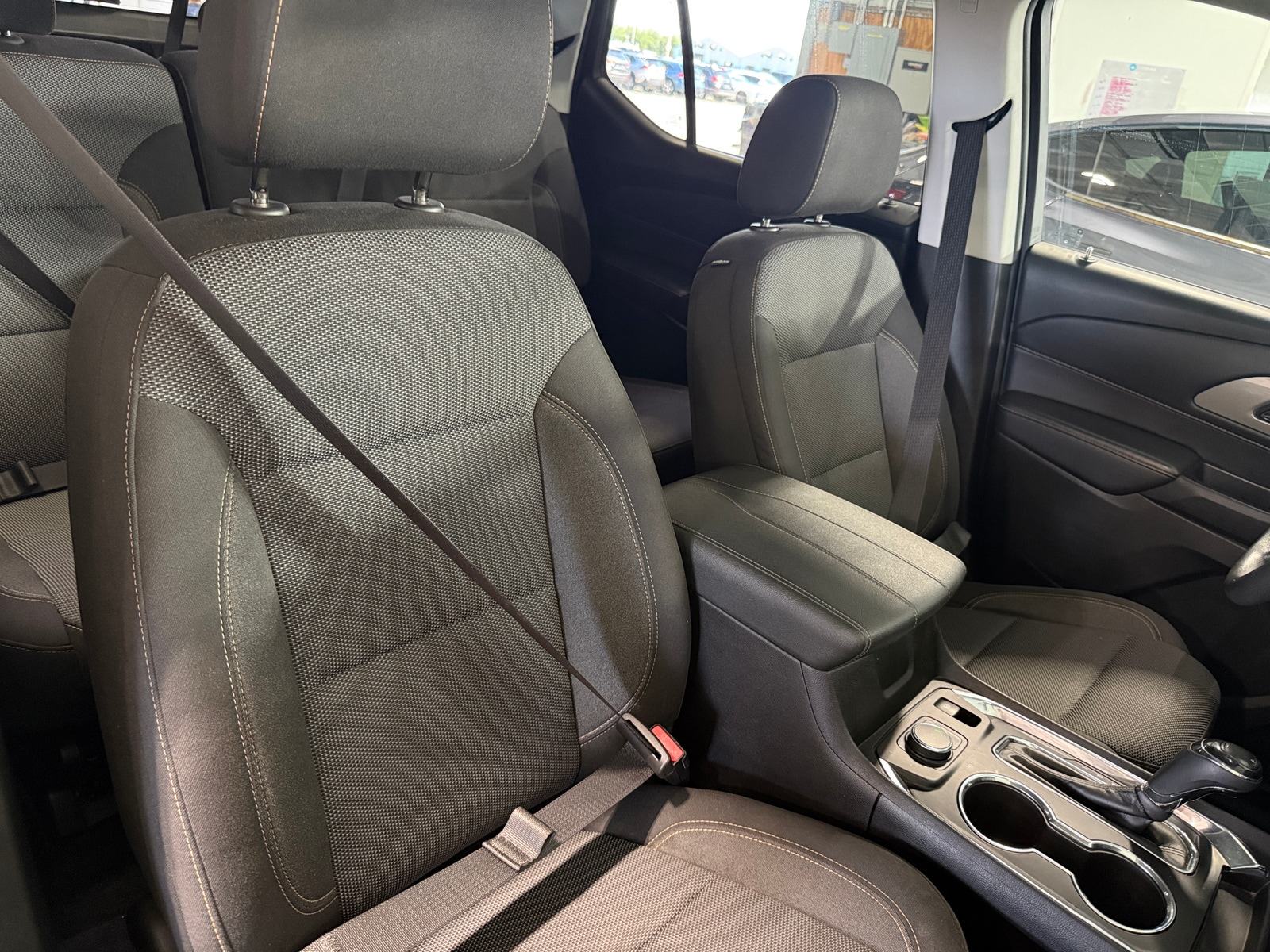 Thumbnail: 2020 Chevrolet Traverse - 2