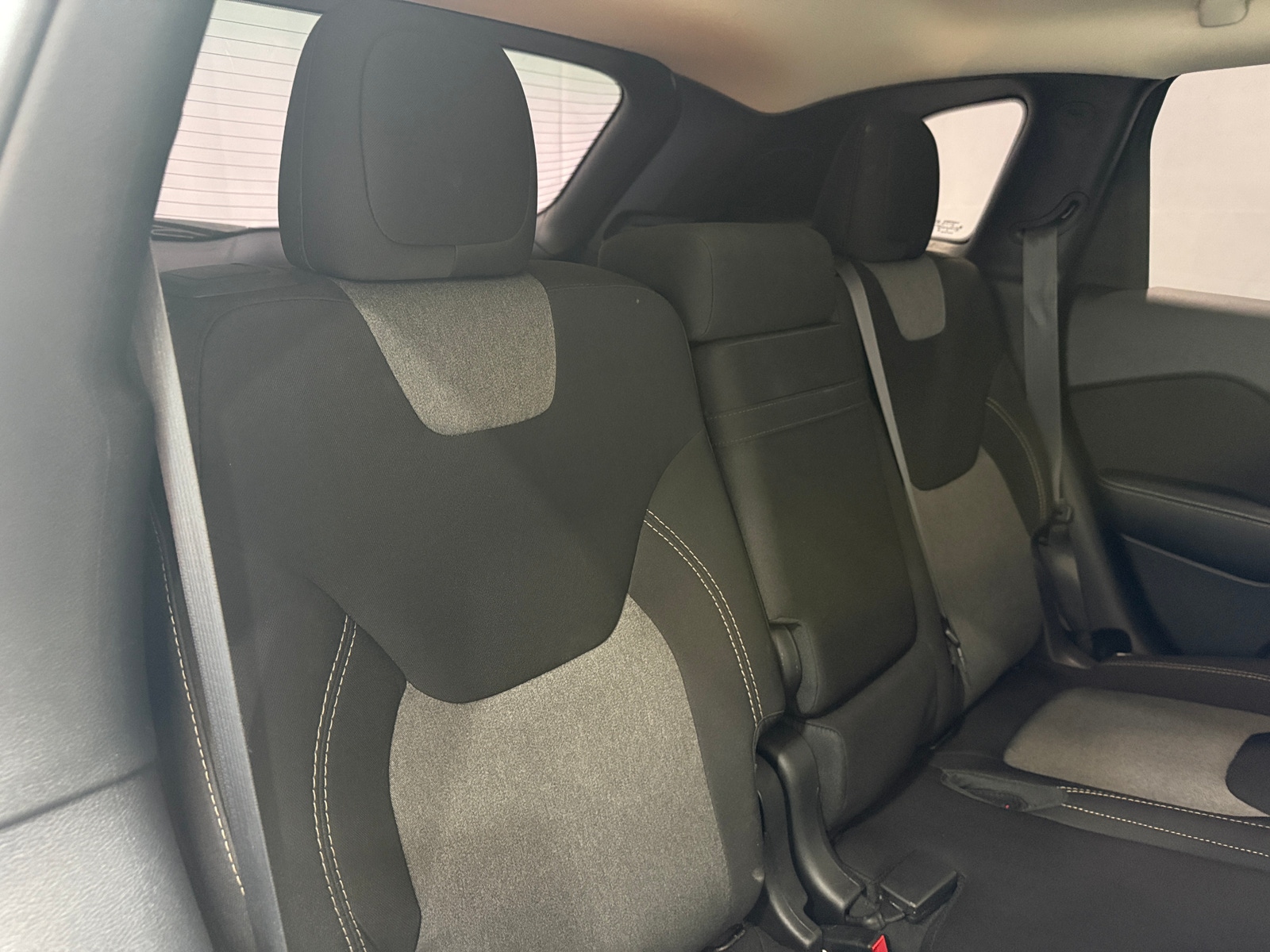 Thumbnail: 2016 Jeep Cherokee - 6