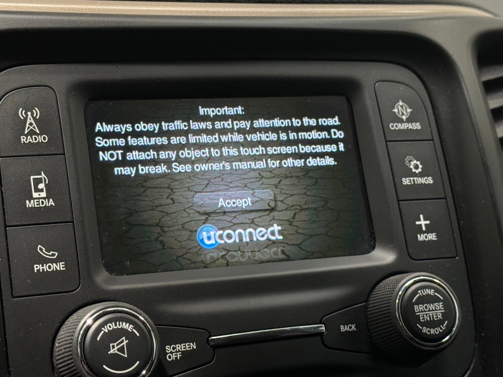 Thumbnail: 2016 Jeep Cherokee - 4