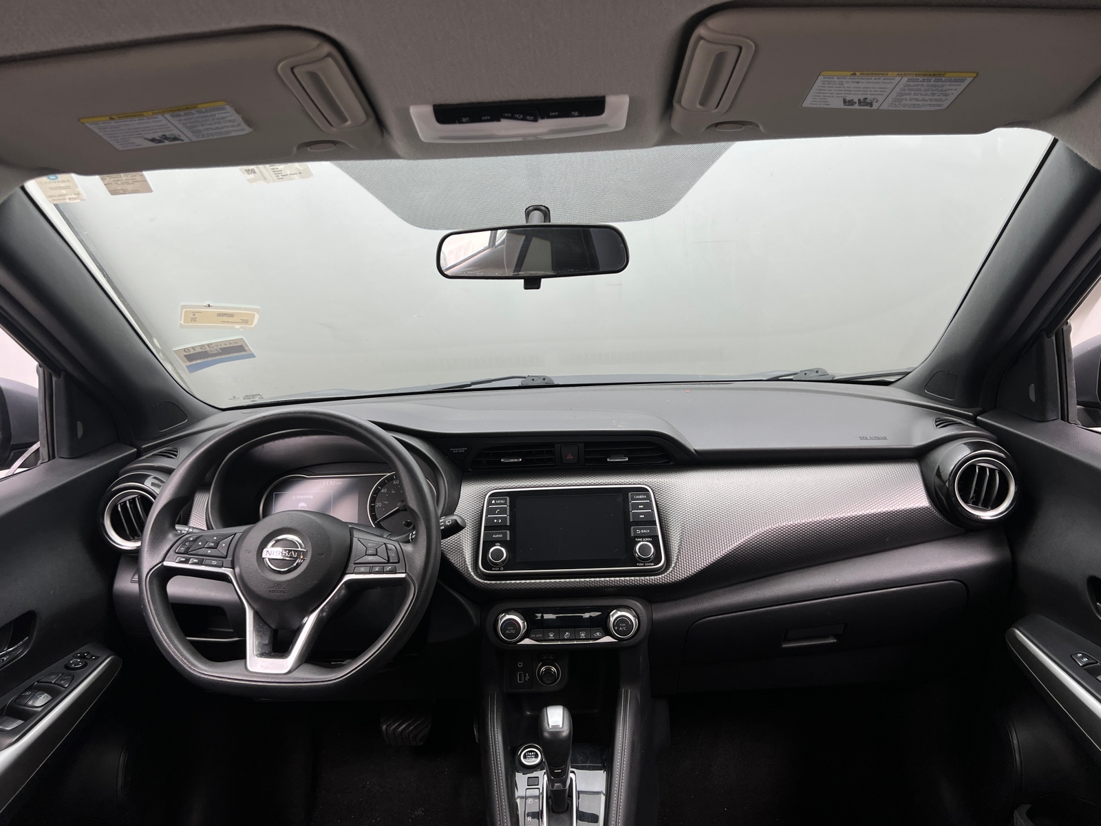 Thumbnail: 2018 Nissan Kicks - 3