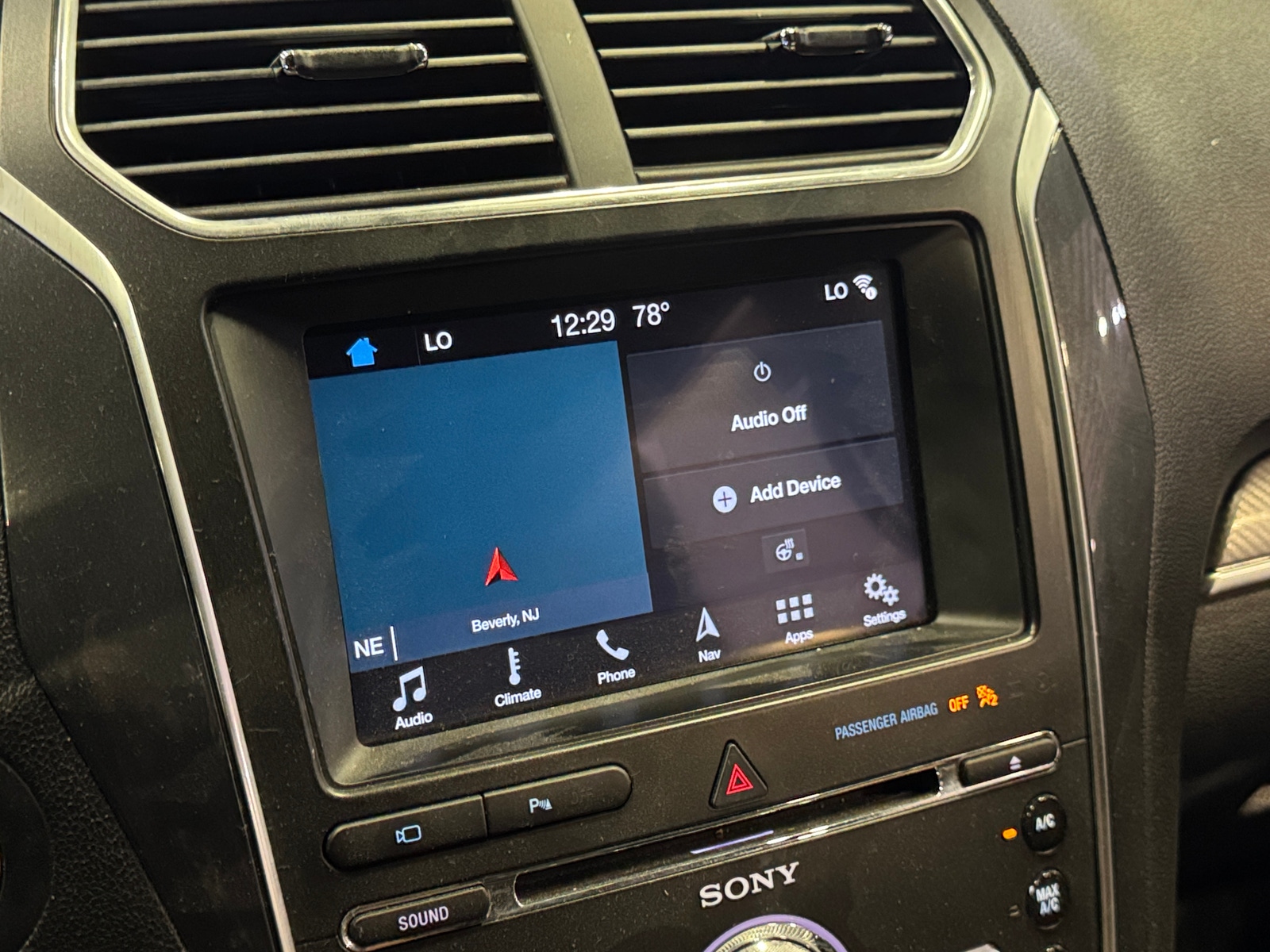 Thumbnail: 2018 Ford Explorer - 3