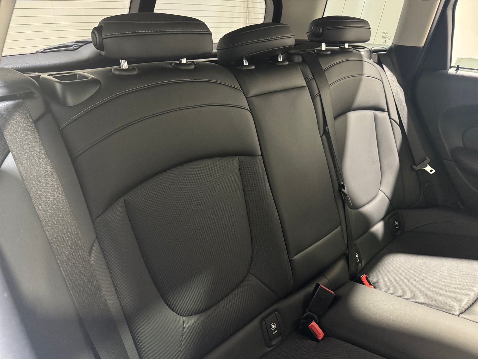 Thumbnail: 2020 MINI Cooper Clubman - 5