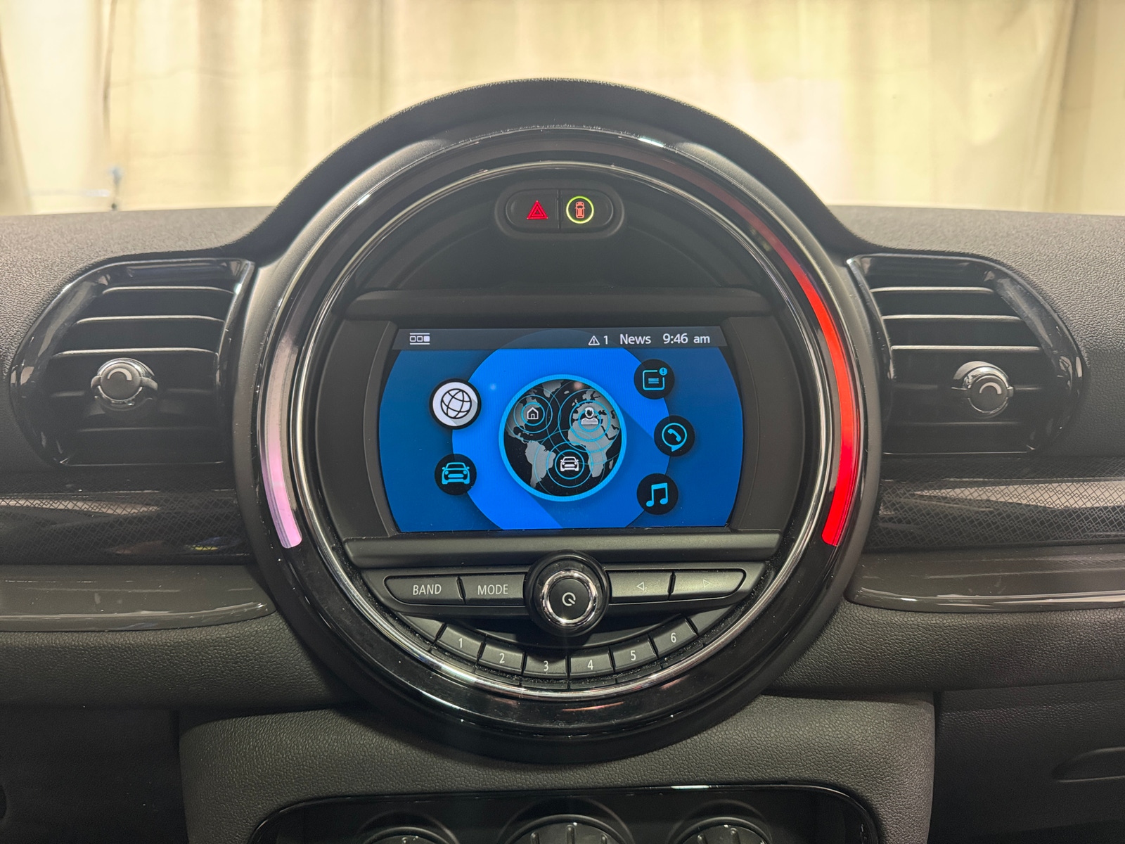 Thumbnail: 2020 MINI Cooper Clubman - 3