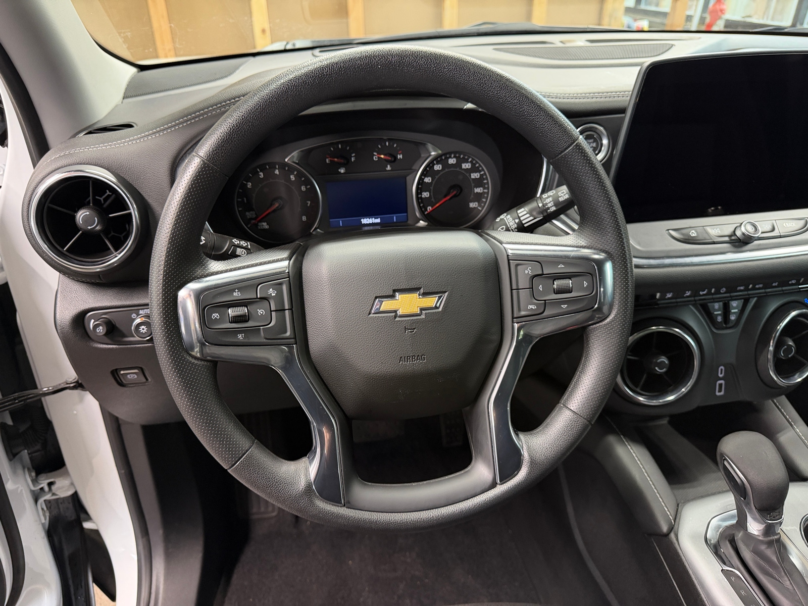 Thumbnail: 2026 Chevrolet Blazer - 5