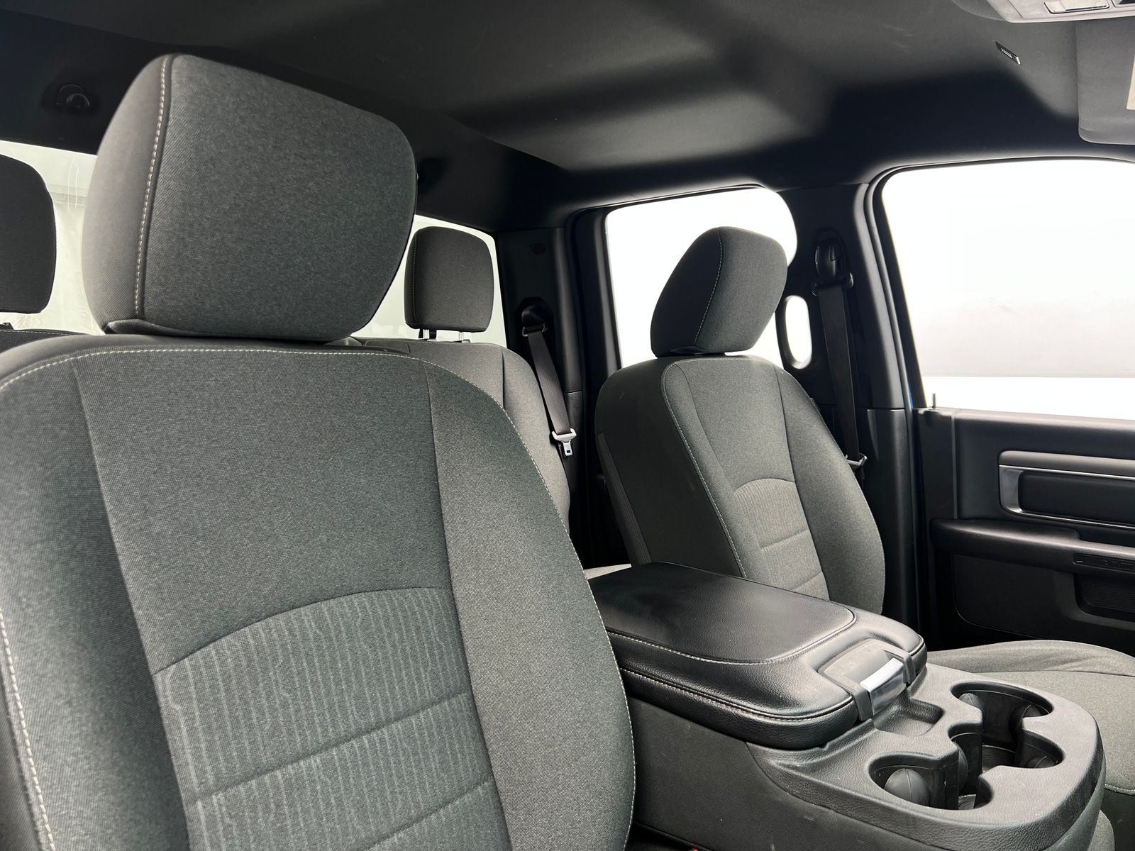 Thumbnail: 2021 RAM 1500 Classic - 2