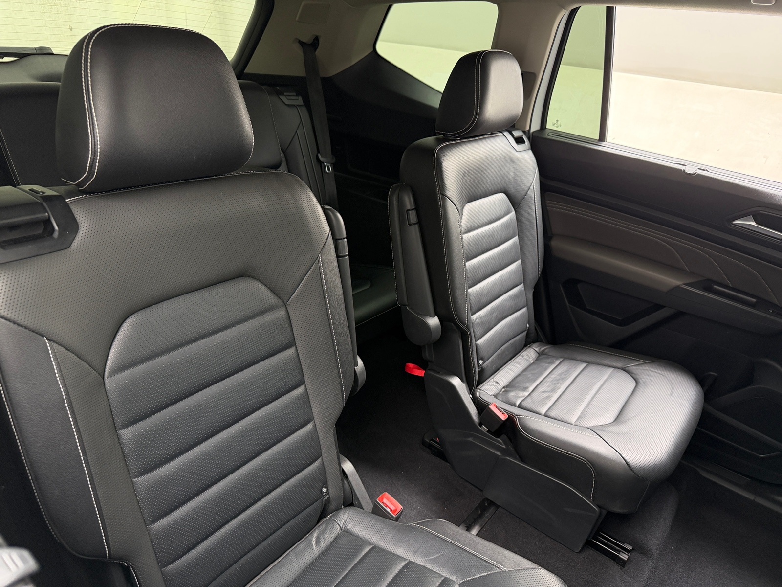 Thumbnail: 2021 Volkswagen Atlas - 6