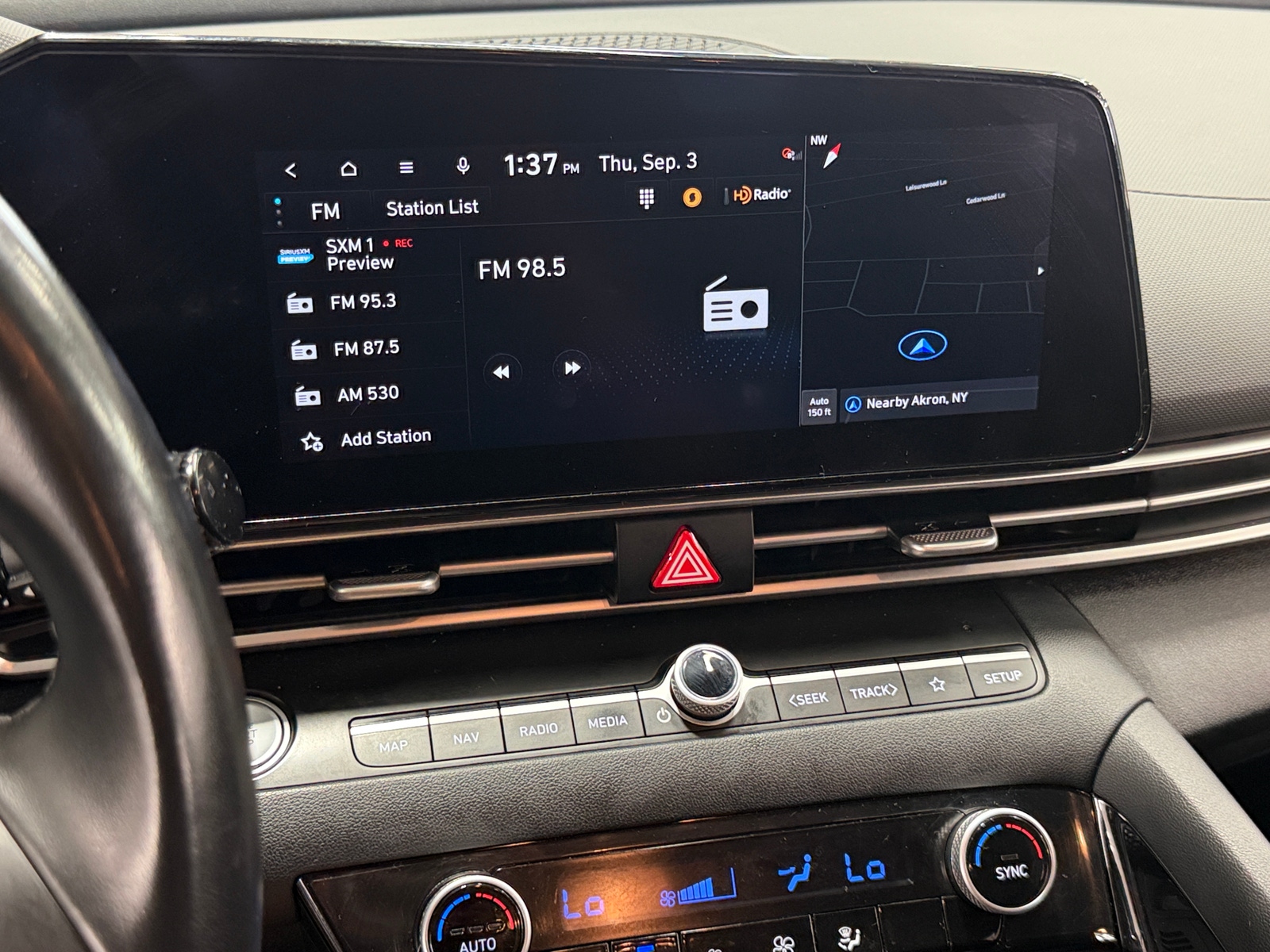 Thumbnail: 2023 Hyundai Elantra - 4