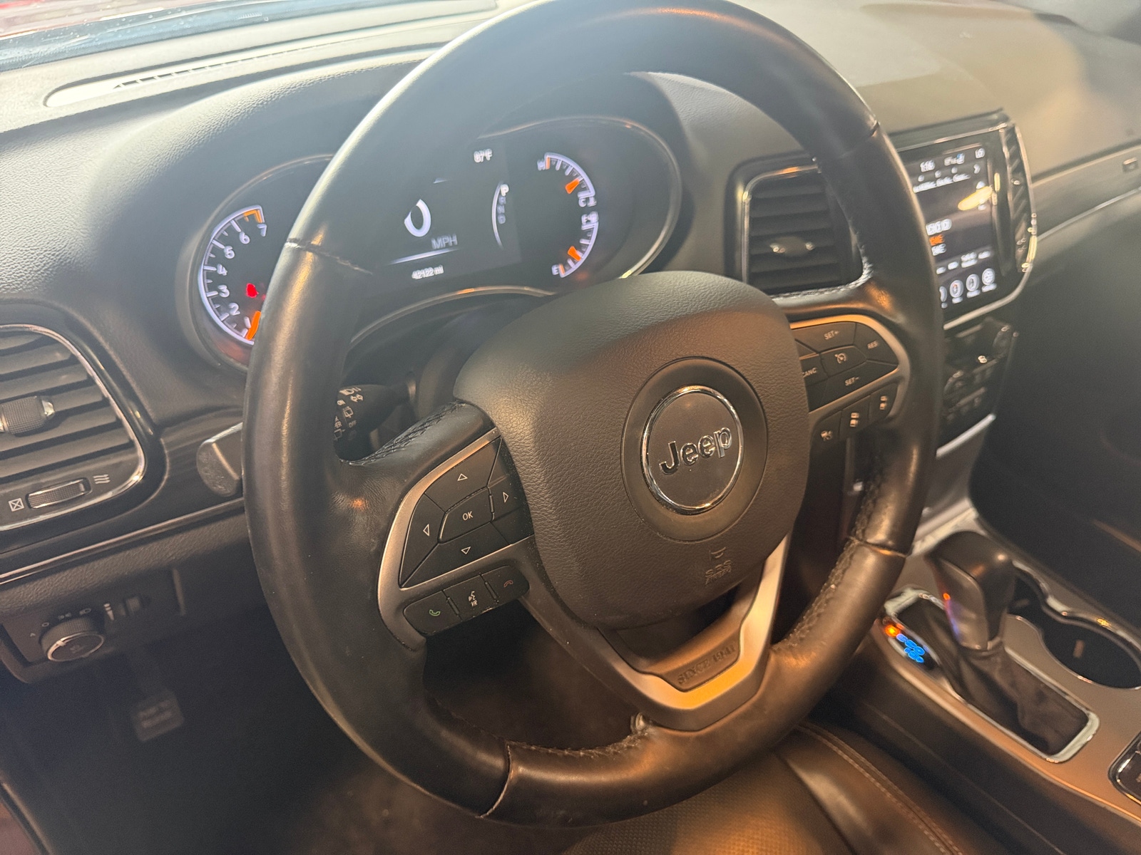 Thumbnail: 2021 Jeep Grand Cherokee - 4