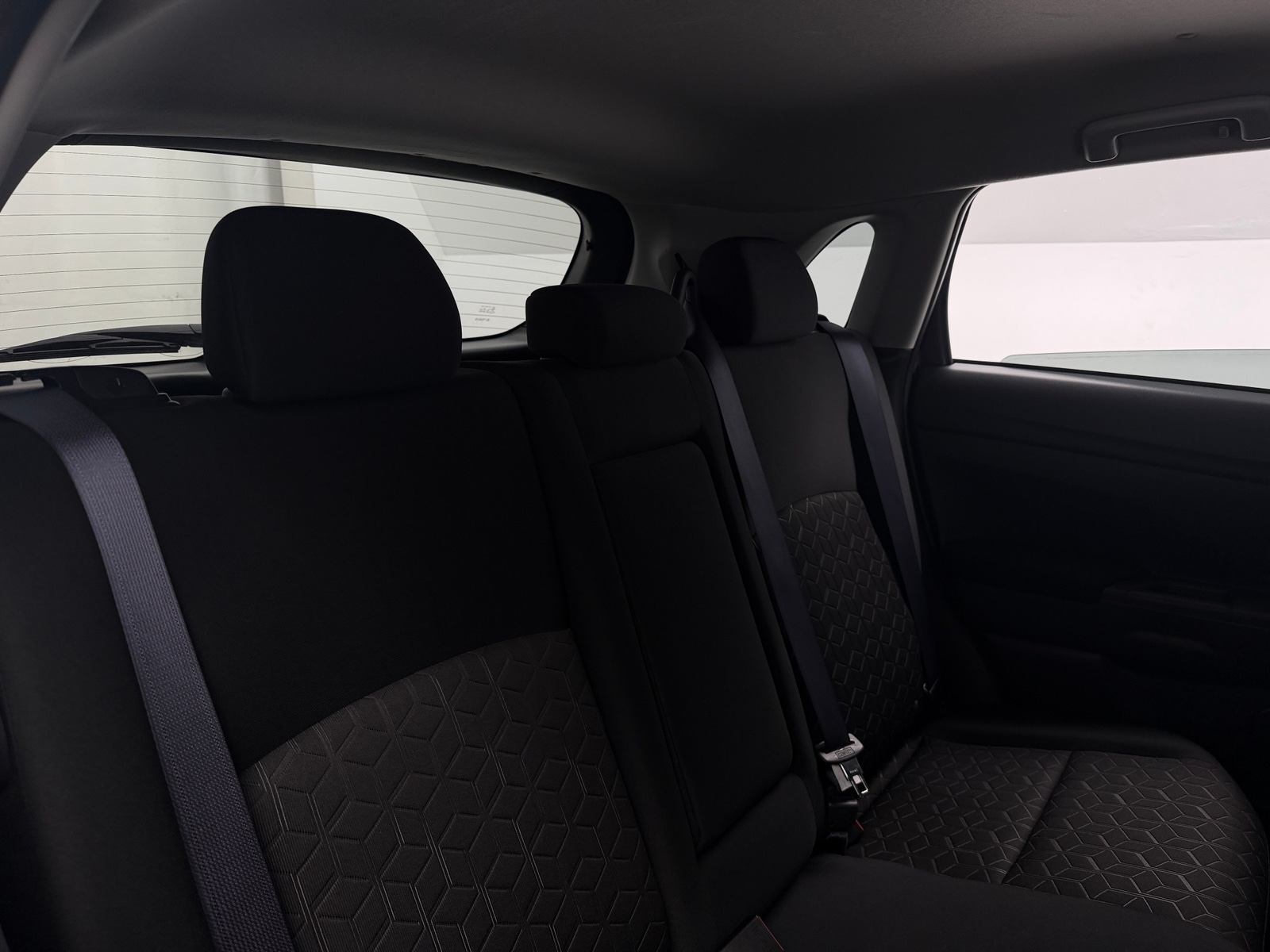 Thumbnail: 2026 Mitsubishi Outlander Sport - 6