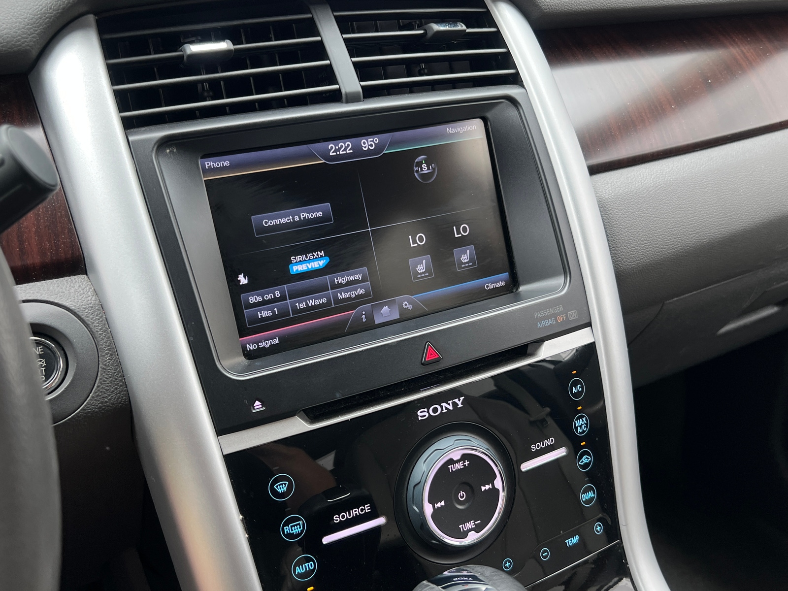 Thumbnail: 2013 Ford Edge - 3